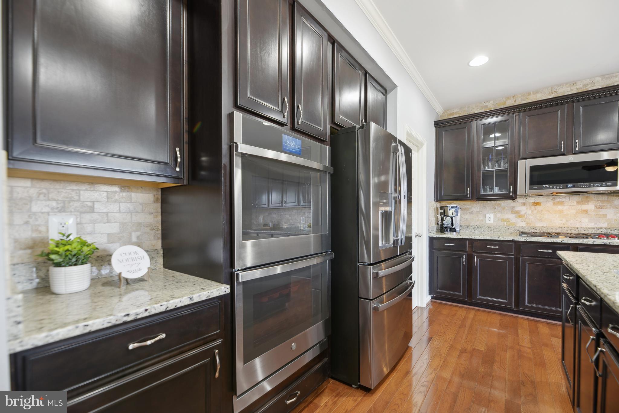 MEADOWS AT MORRIS FARM - Residential