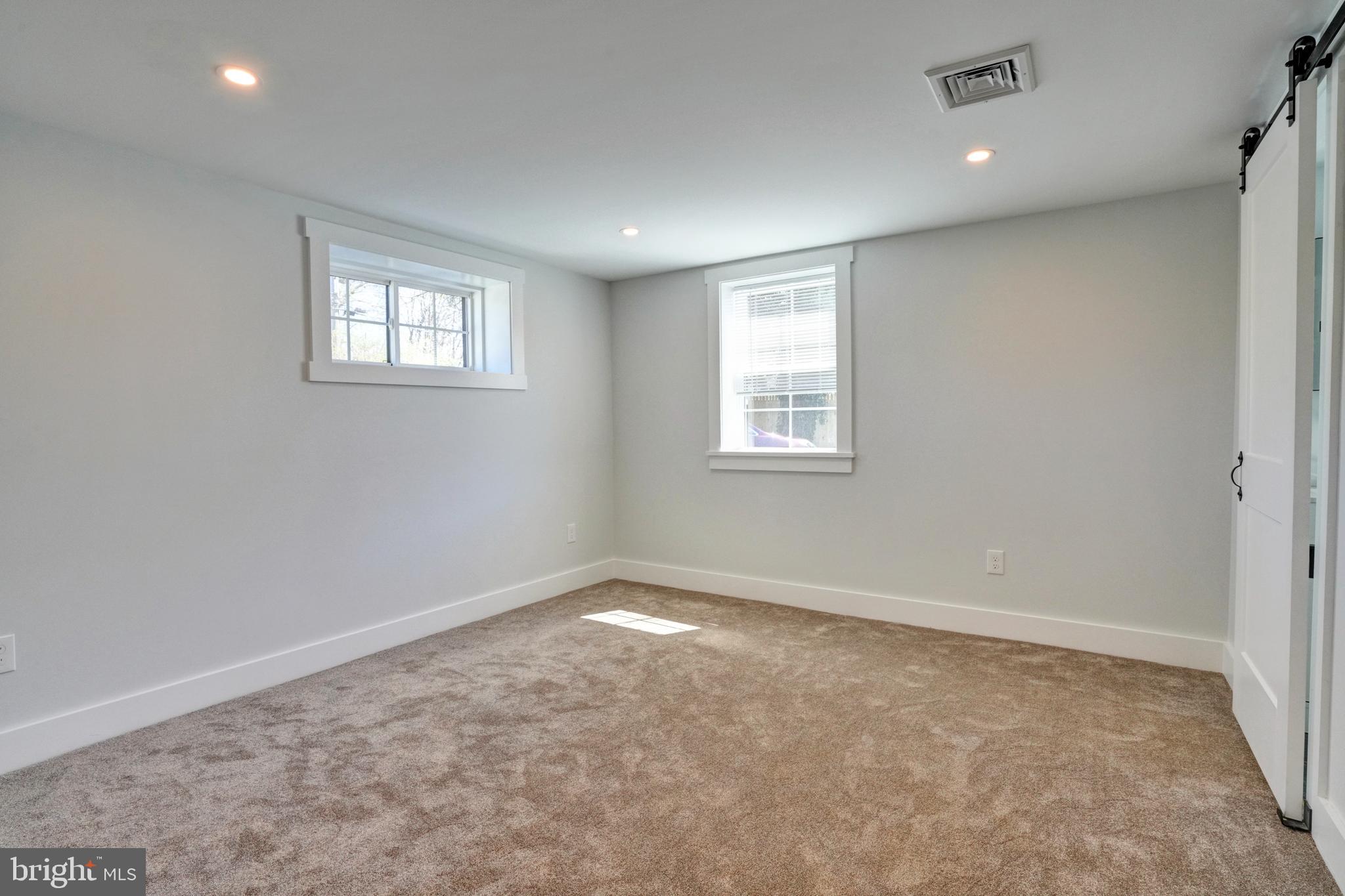 GARY TERRACE - Residential