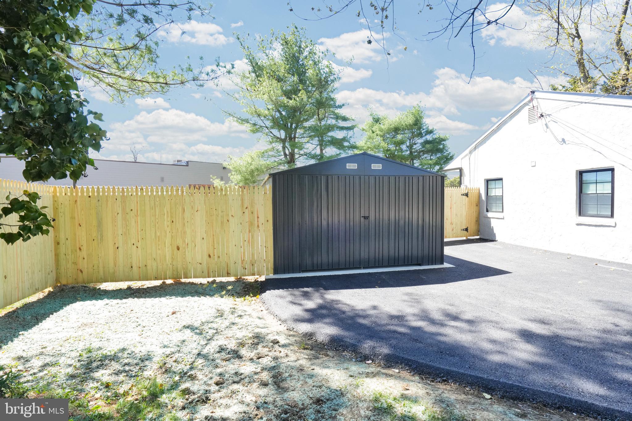 GARY TERRACE - Residential