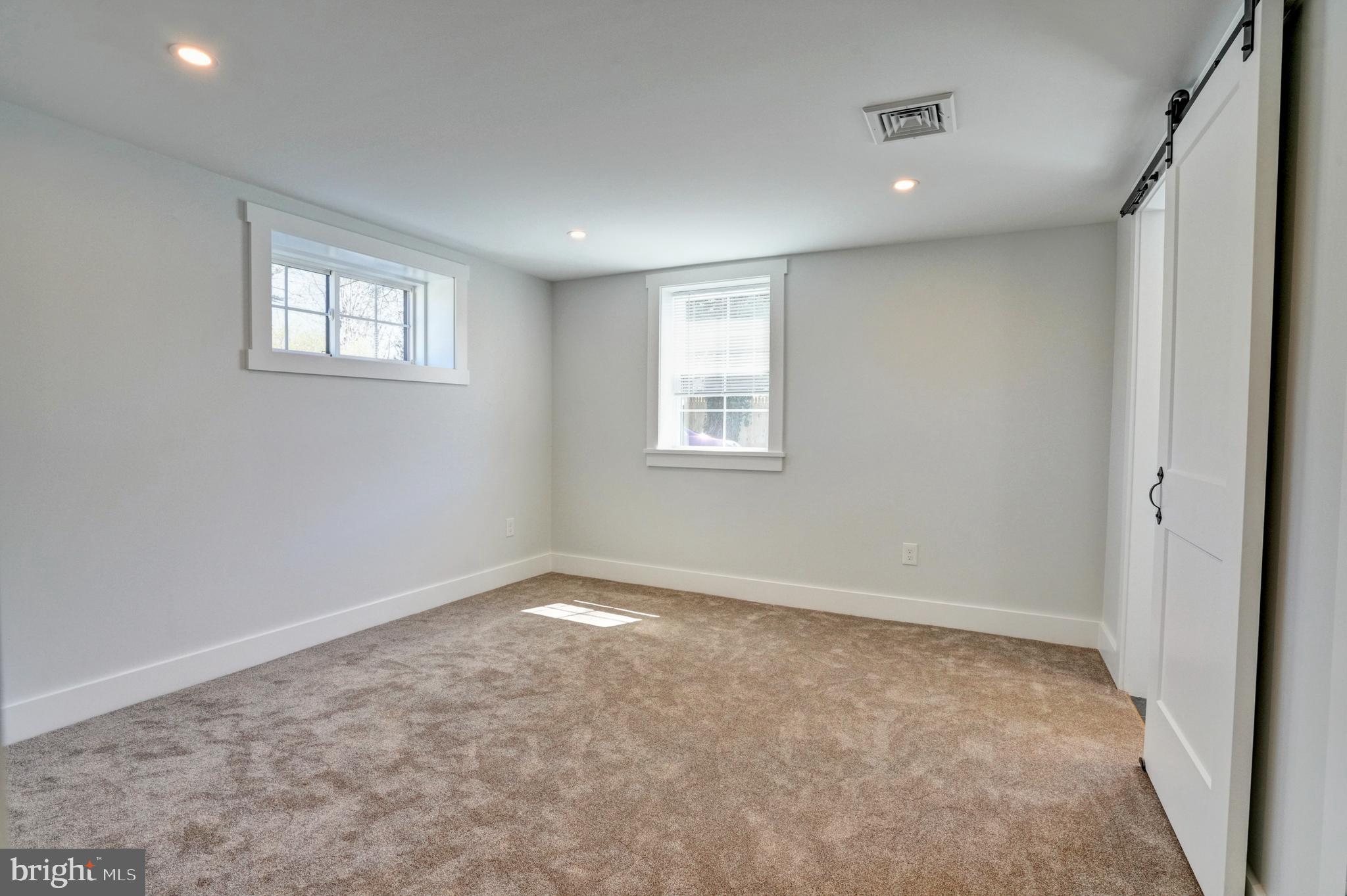 GARY TERRACE - Residential