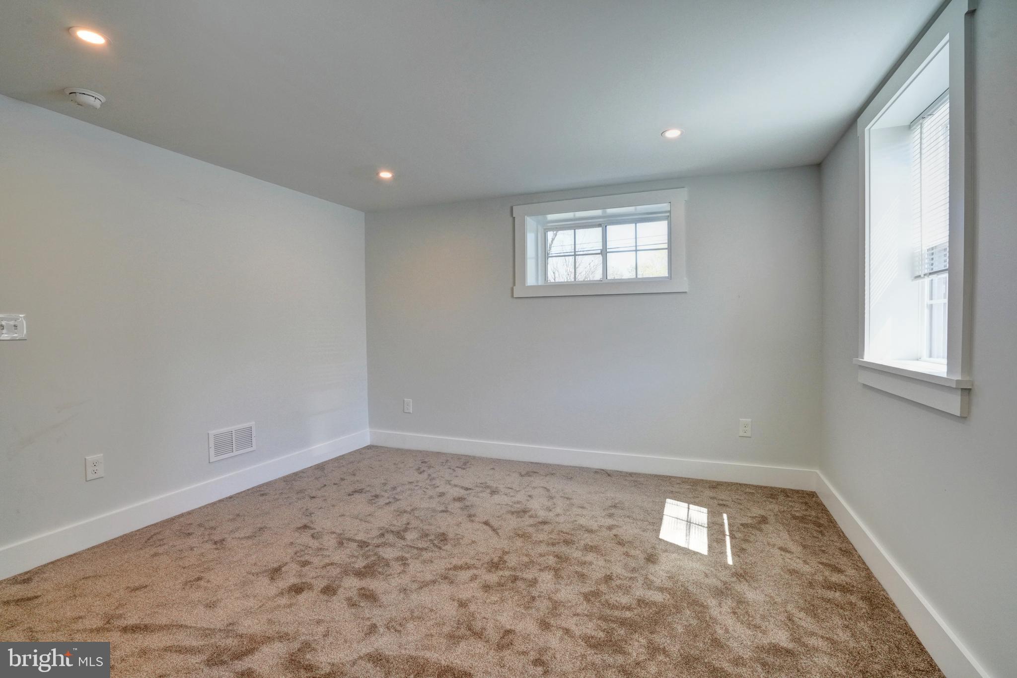 GARY TERRACE - Residential