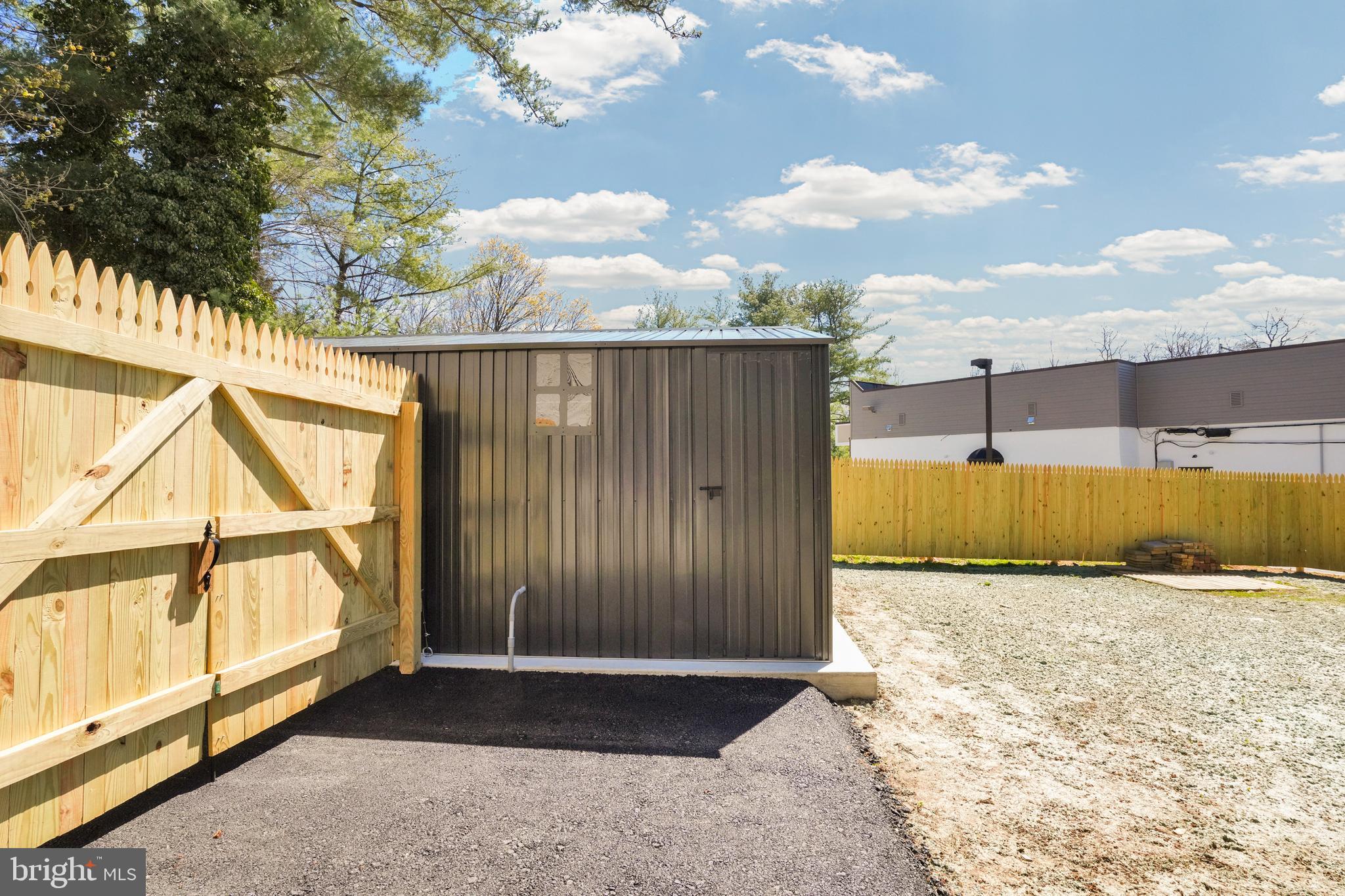 GARY TERRACE - Residential