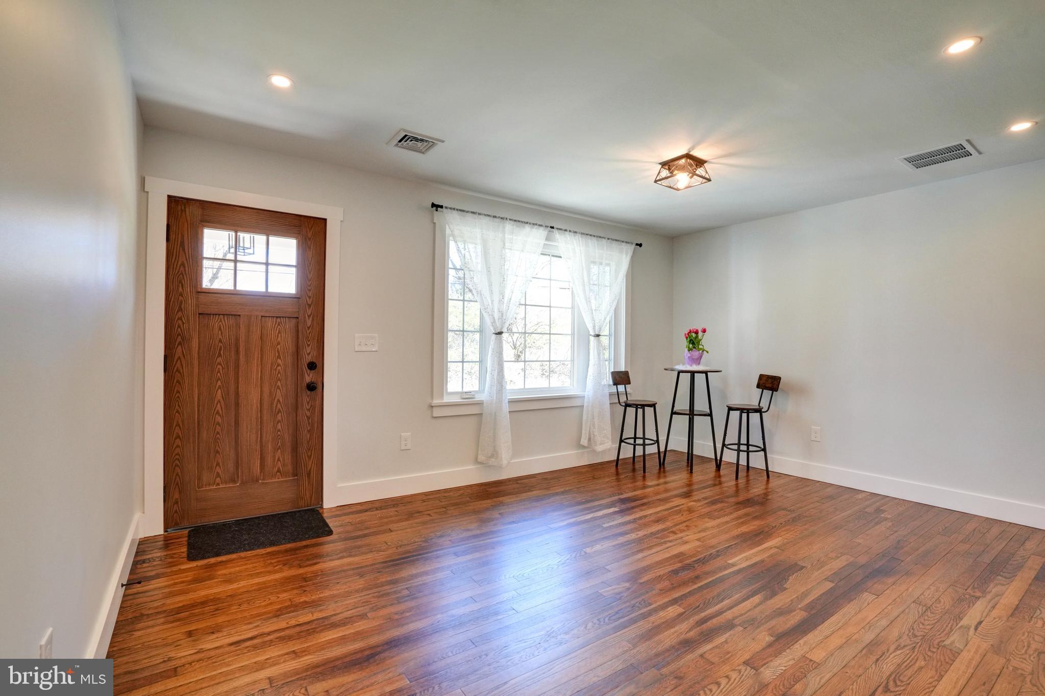 GARY TERRACE - Residential