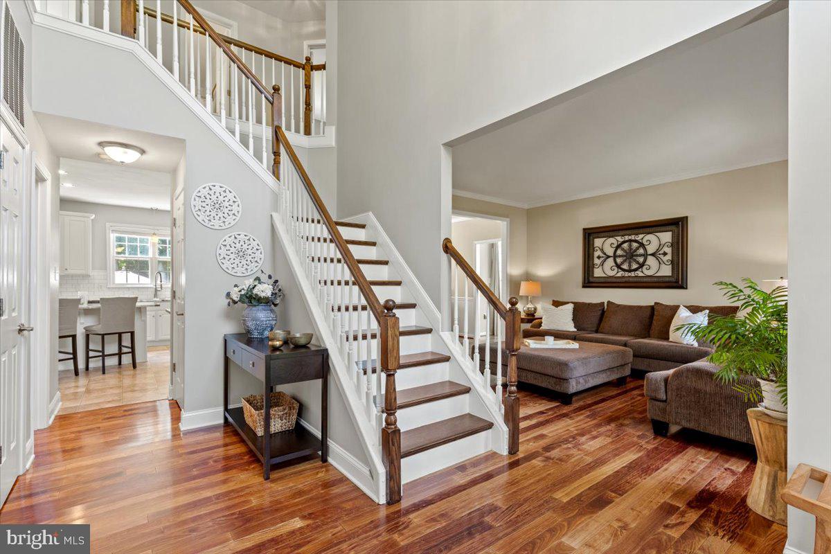 5600 COLLINGTON COURT