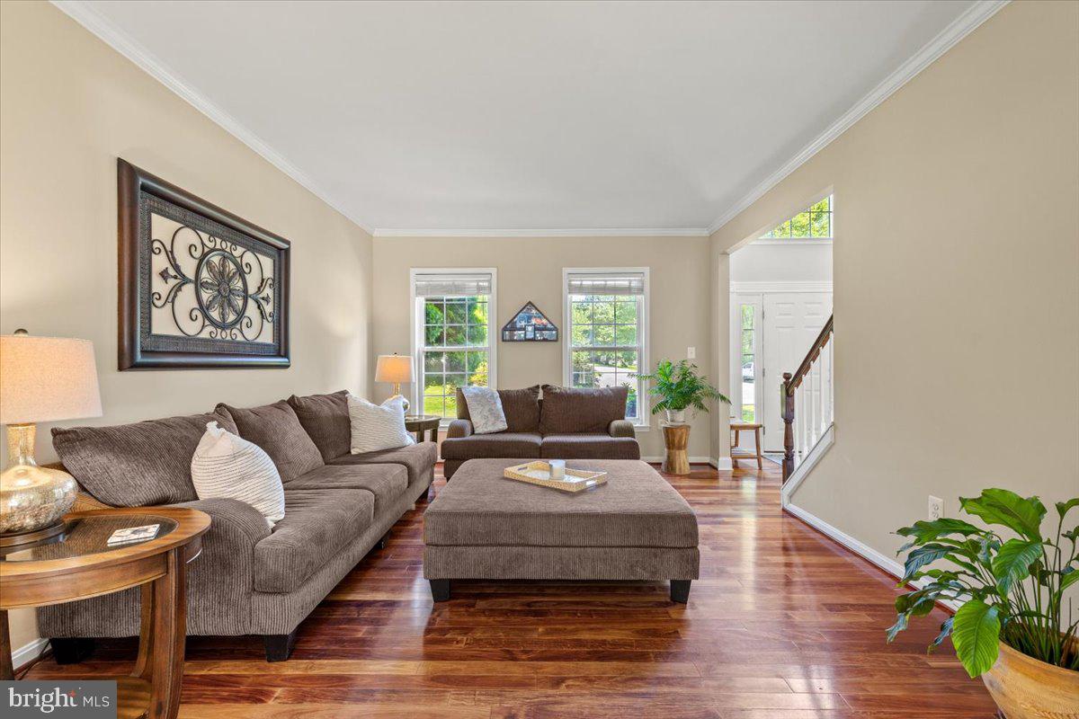 5600 COLLINGTON COURT
