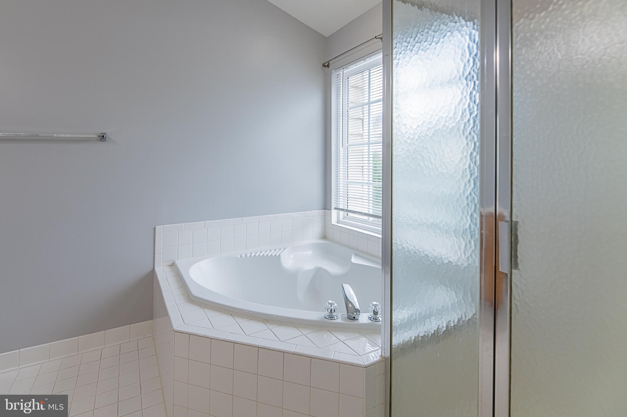 STONE RIDGE NORTH - Residential Lease