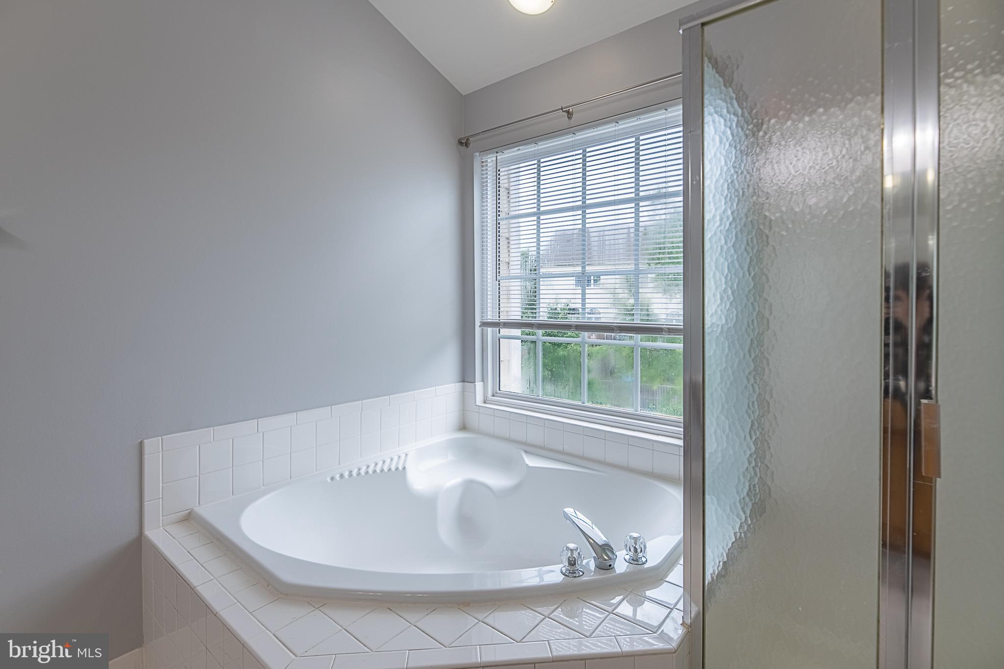 STONE RIDGE NORTH - Residential Lease