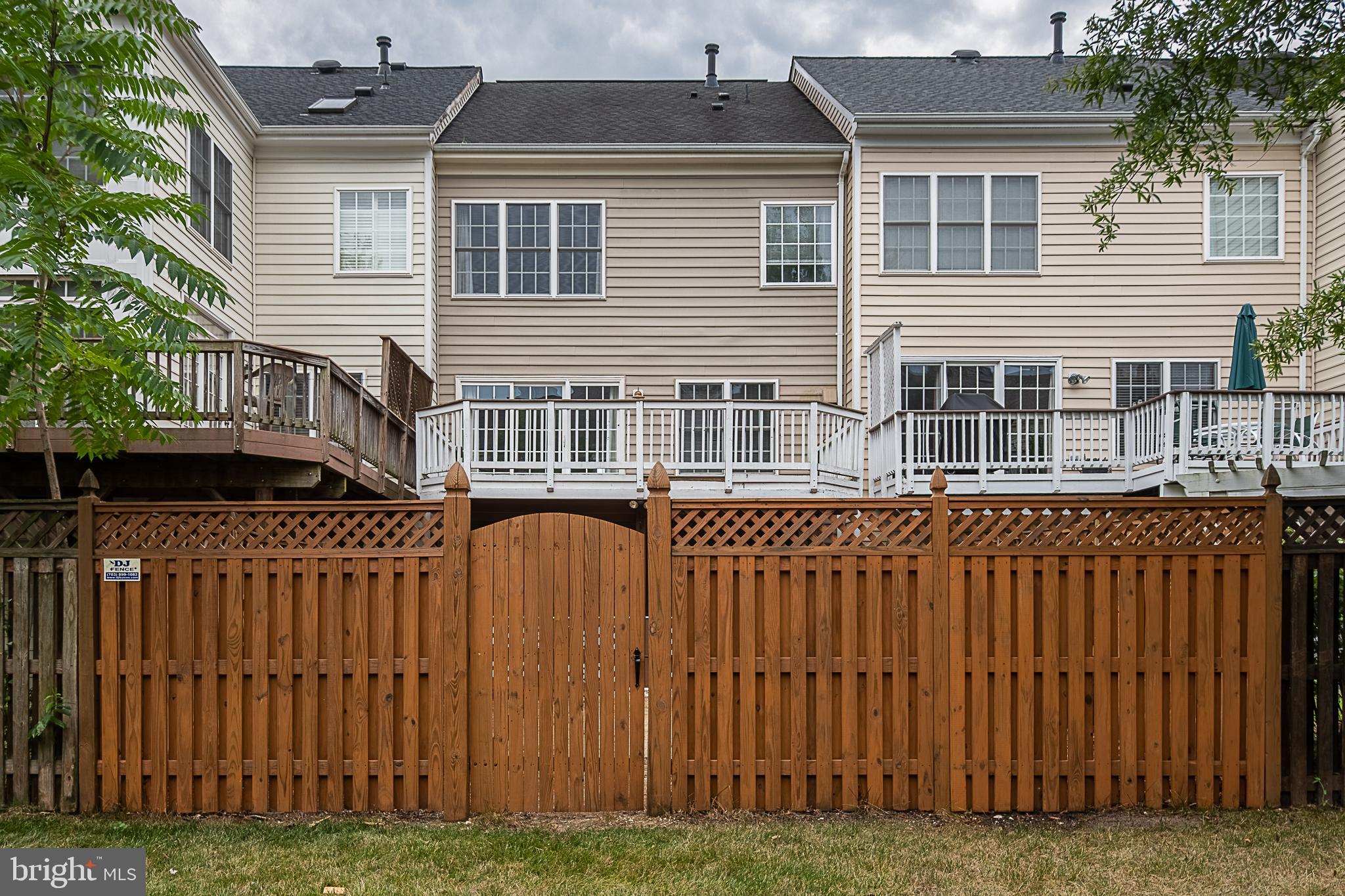 STONE RIDGE NORTH - Residential Lease