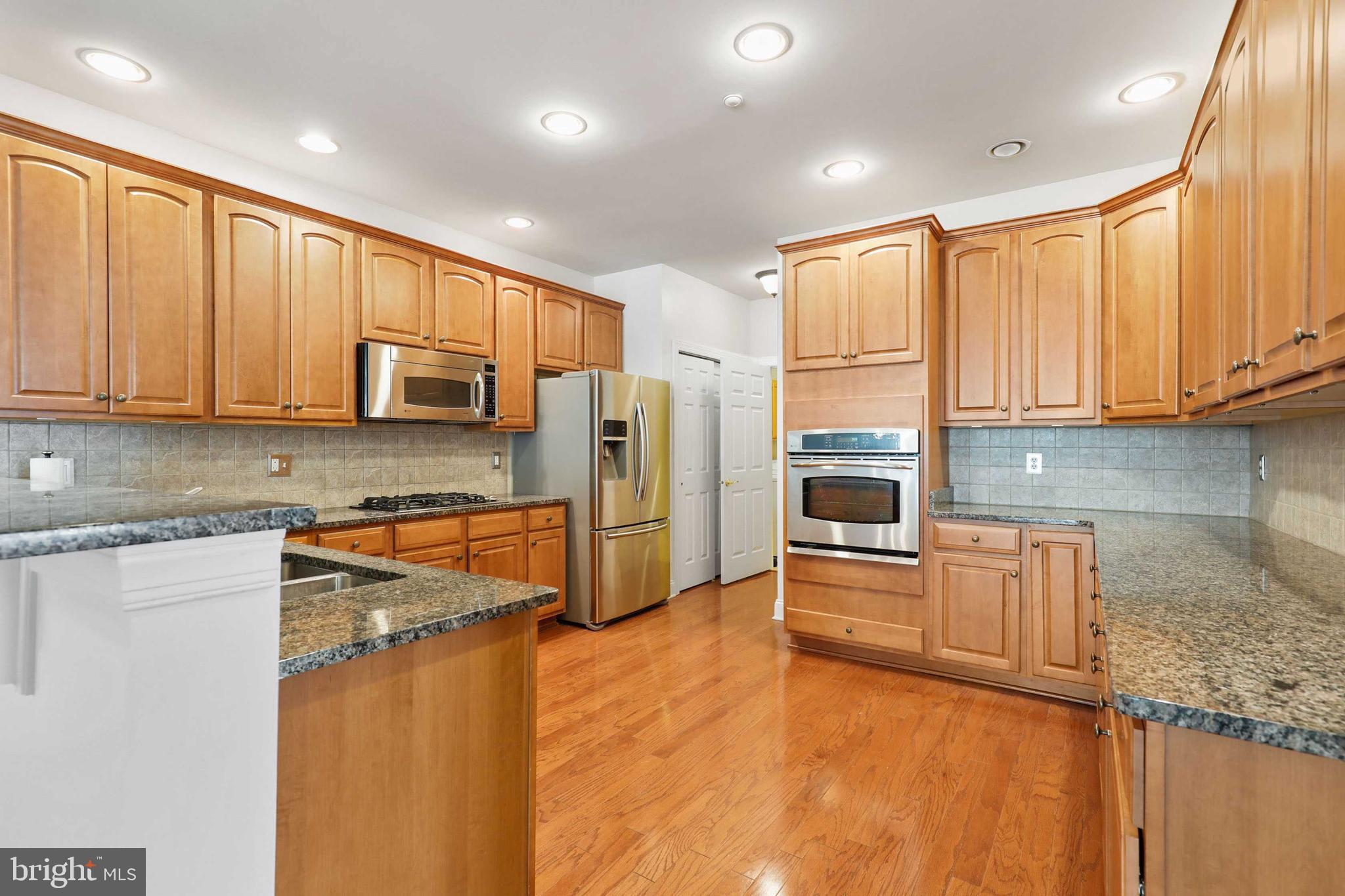 TOLLGATE VILLAGE - Residential