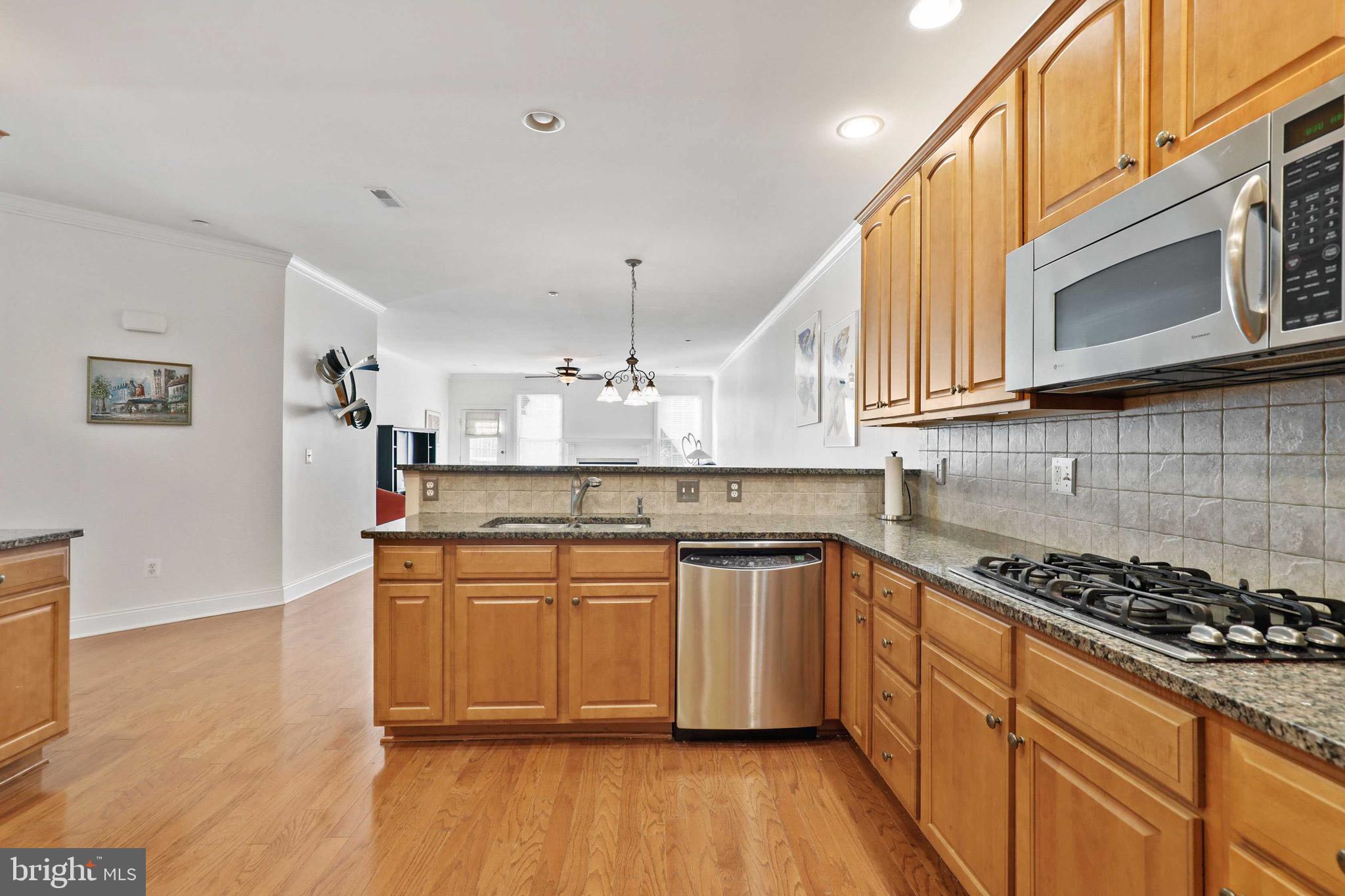 TOLLGATE VILLAGE - Residential