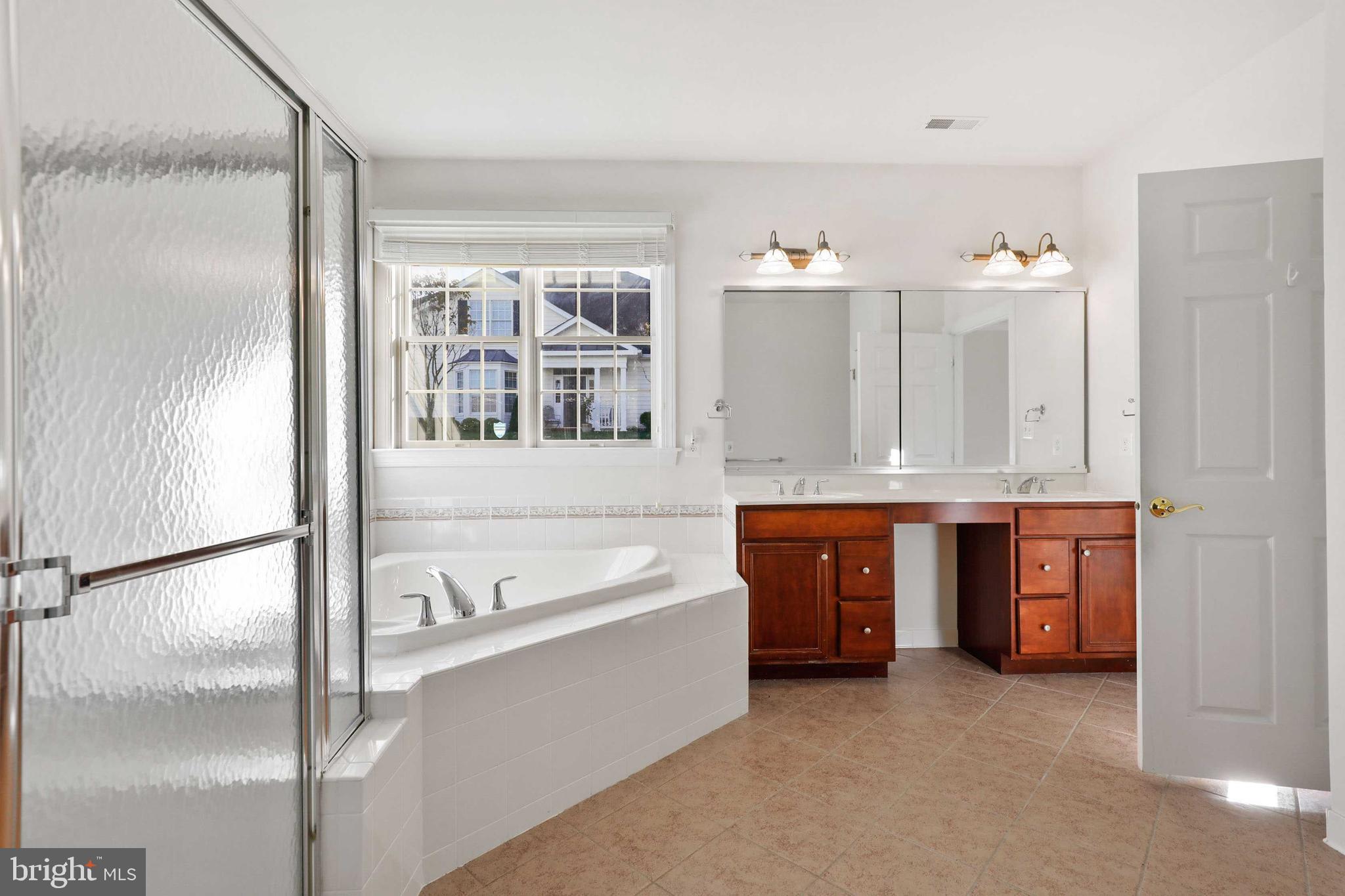 TOLLGATE VILLAGE - Residential