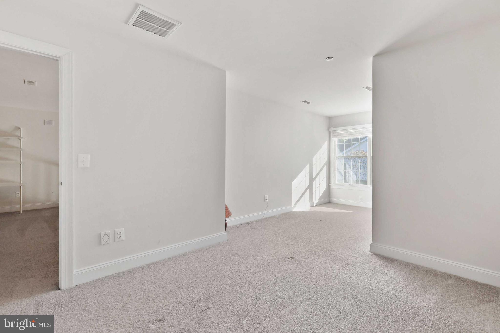 TOLLGATE VILLAGE - Residential