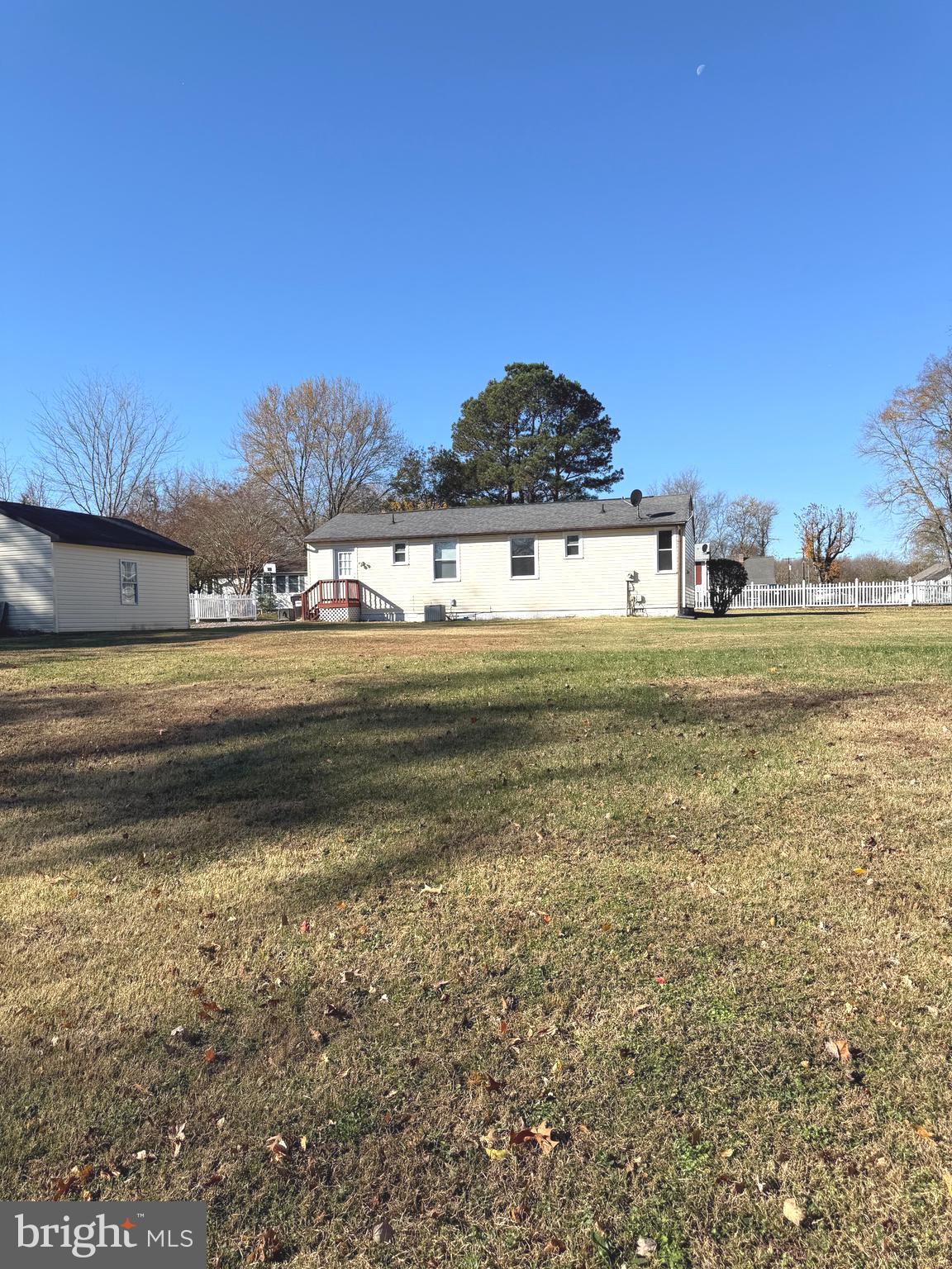 NON E - Residential Lease