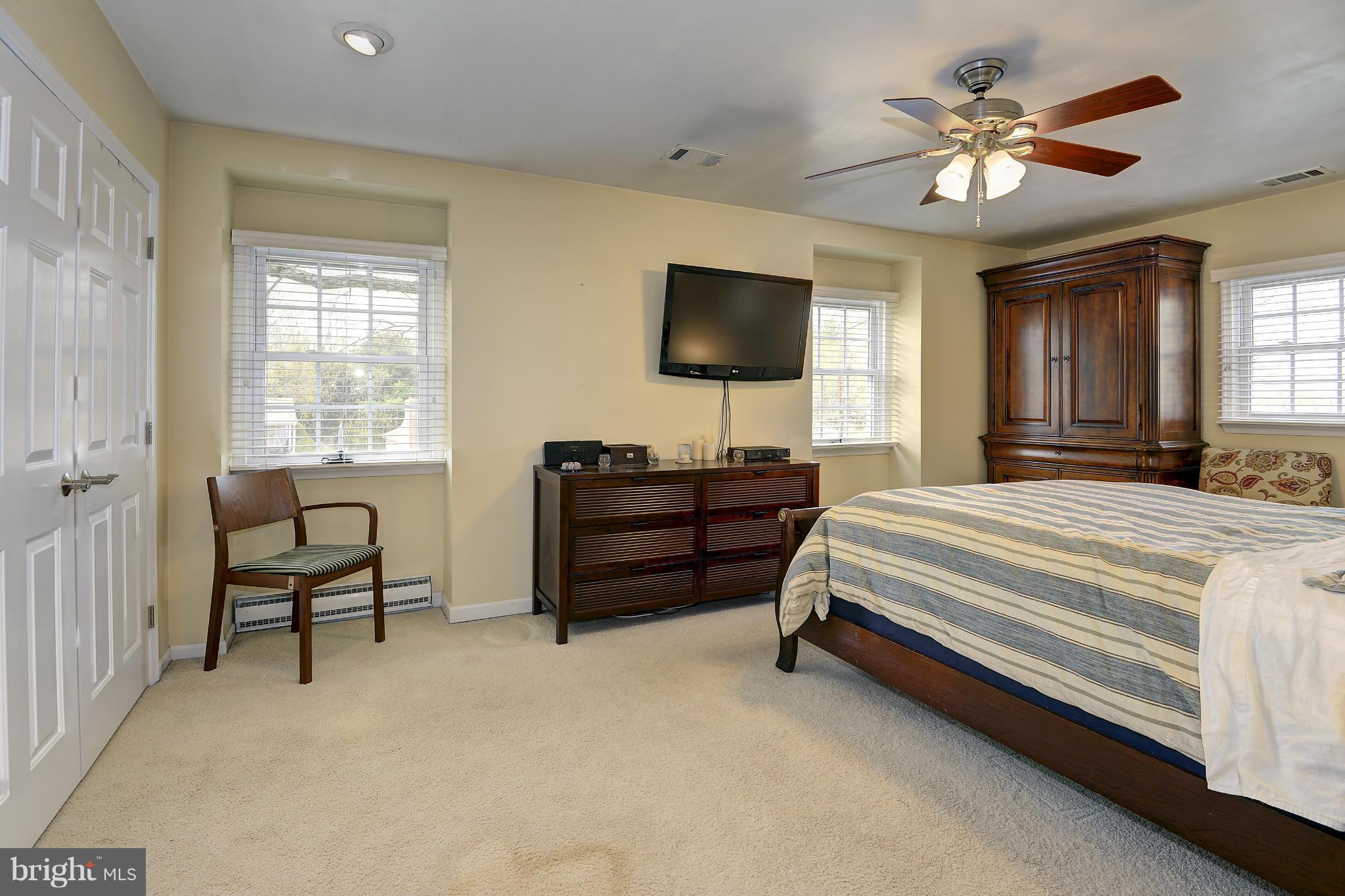 PROSPECT HILLS - Residential