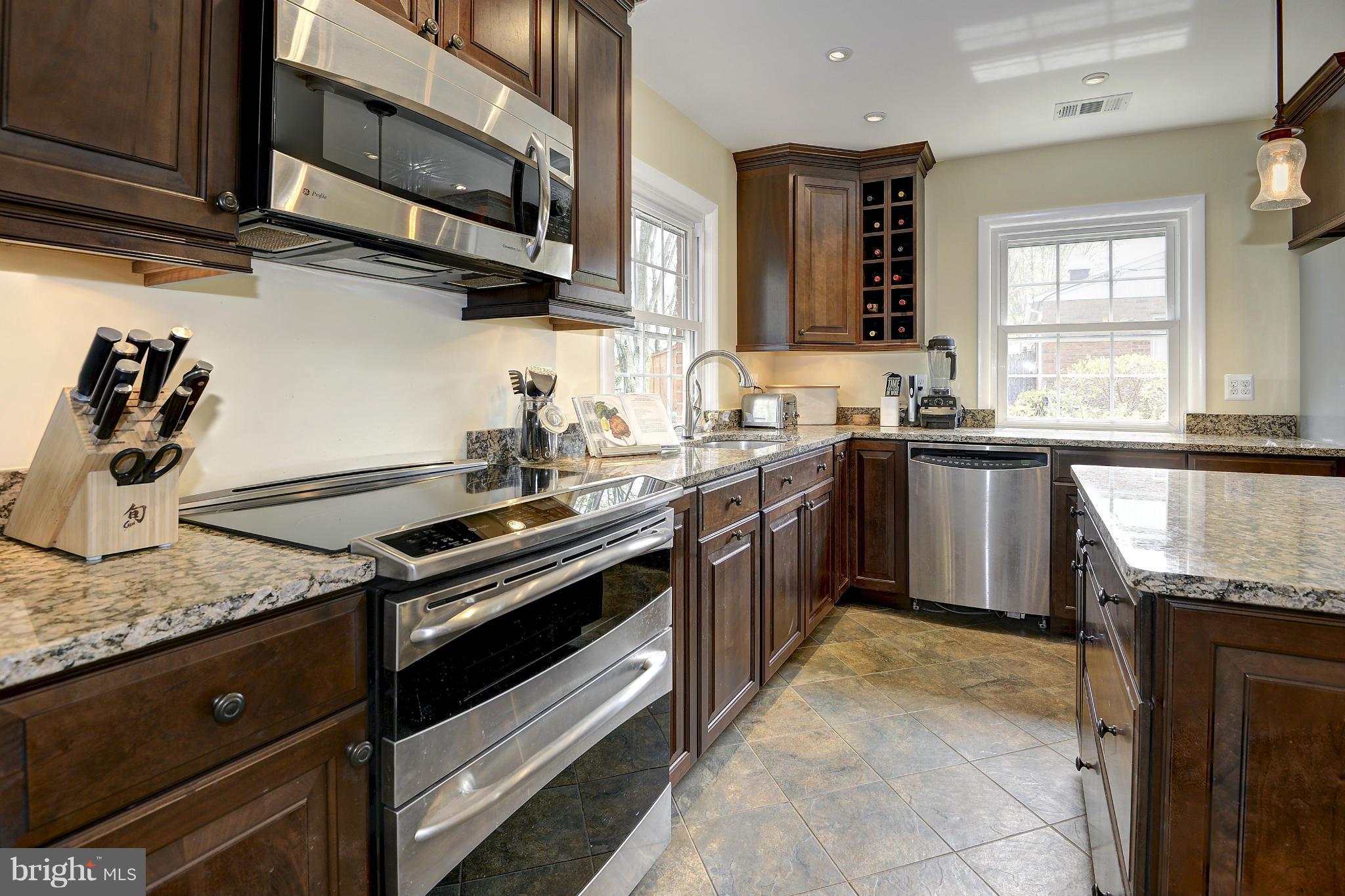 PROSPECT HILLS - Residential