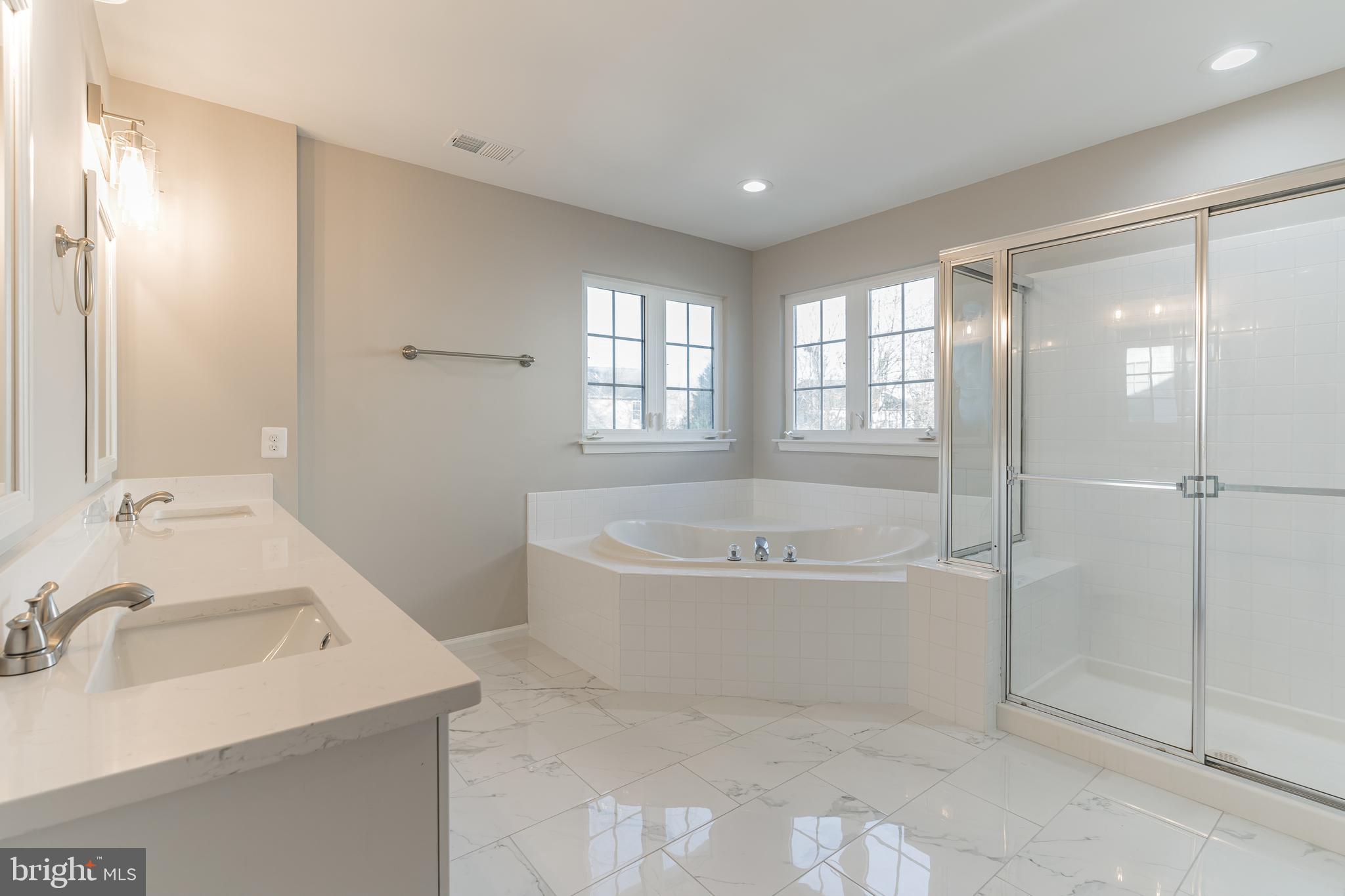 SIMMONS ACRES-ADDN - Residential