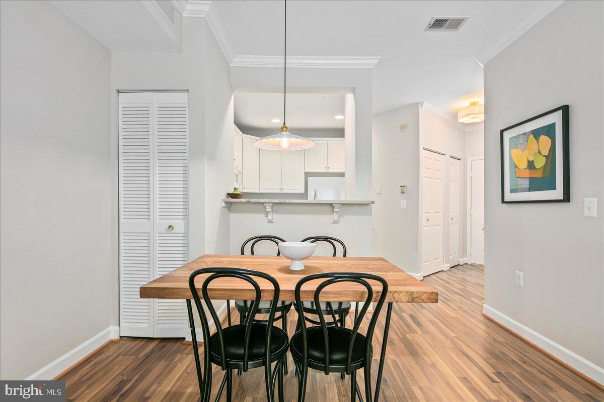 COURTHOUSE - Residential
