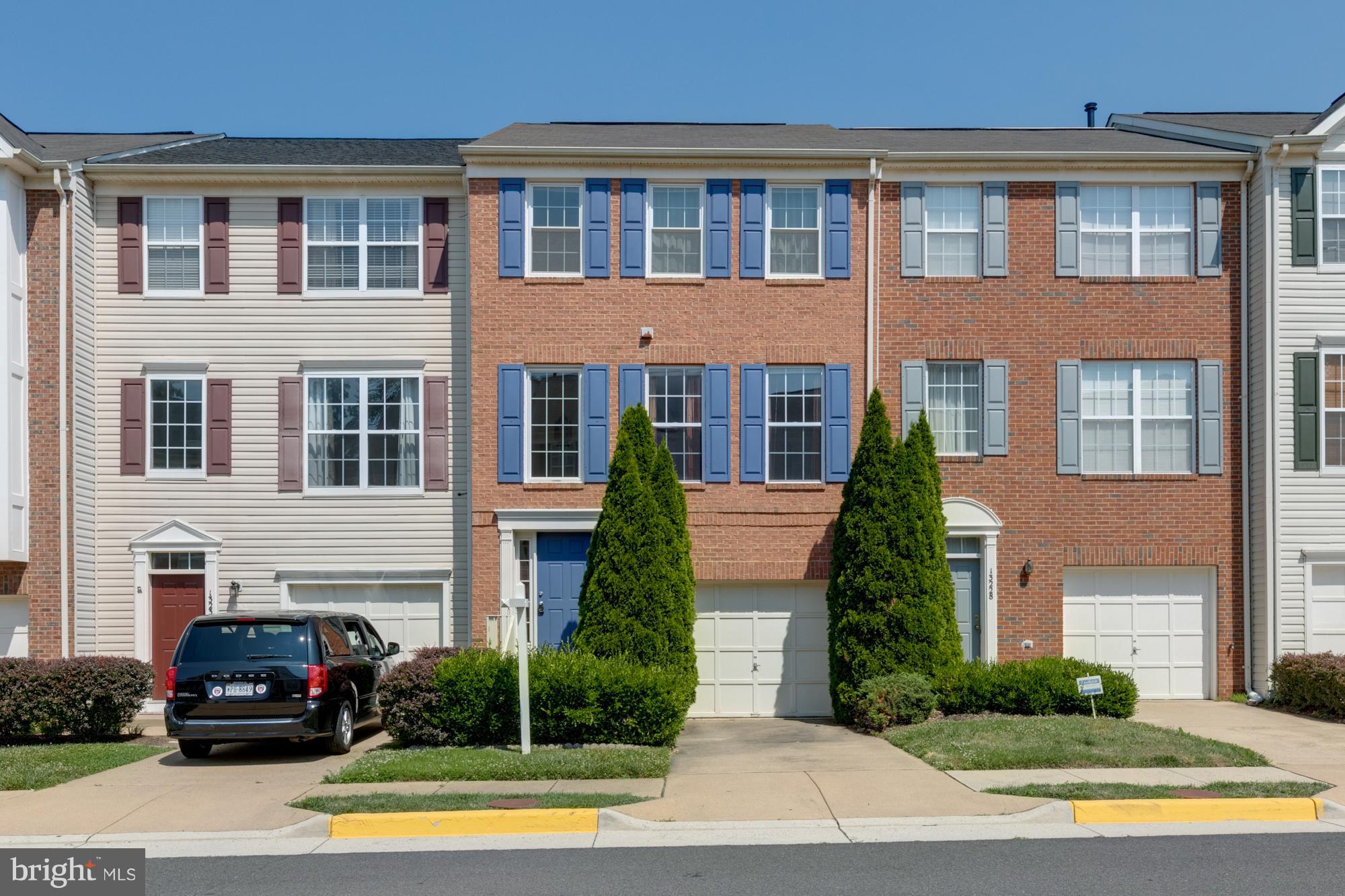 MCNAIR FARMS LANDBAY - Residential Lease