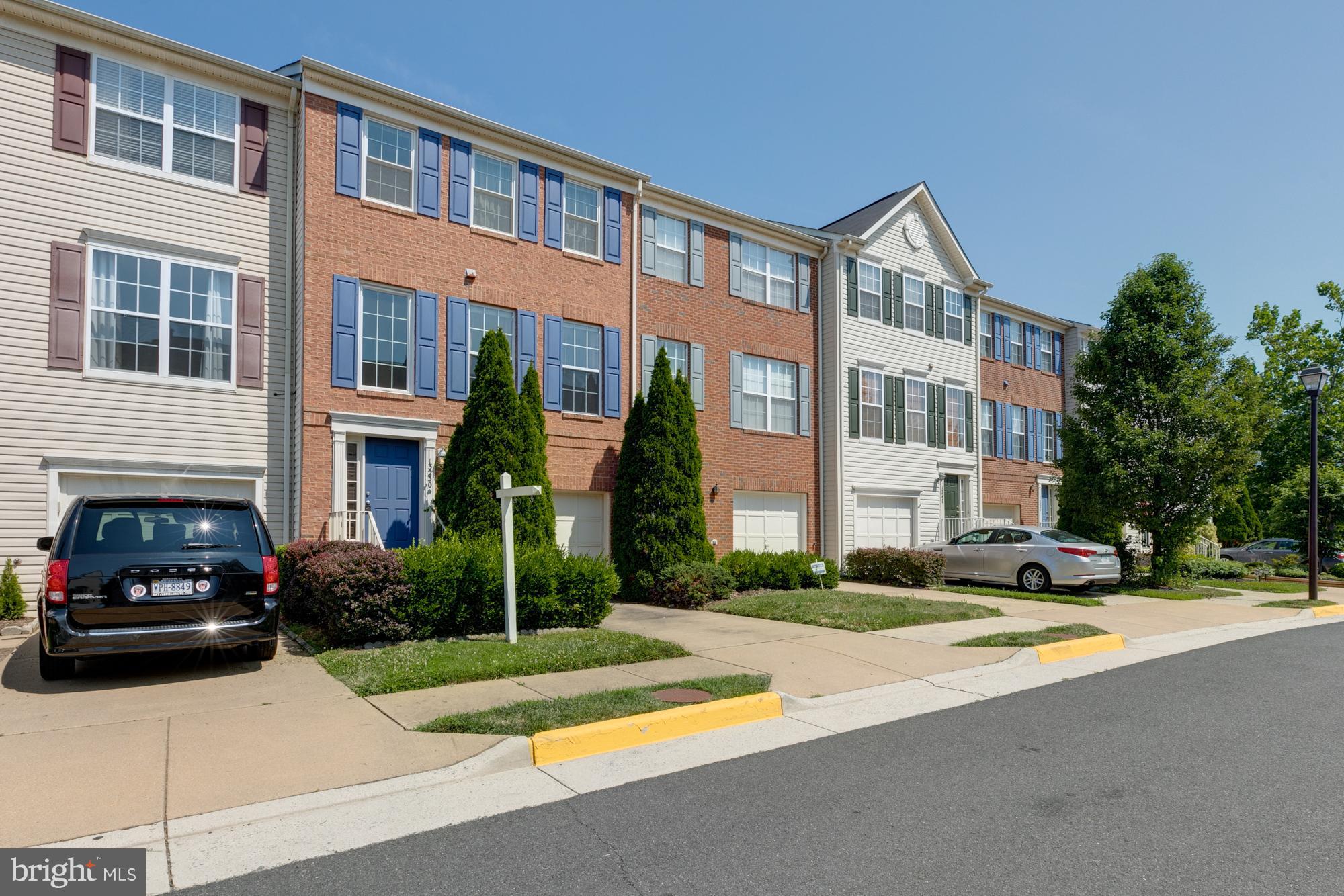 MCNAIR FARMS LANDBAY - Residential Lease