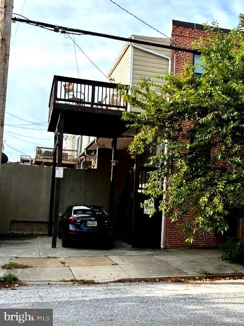 33 LUZERNE AVENUE N