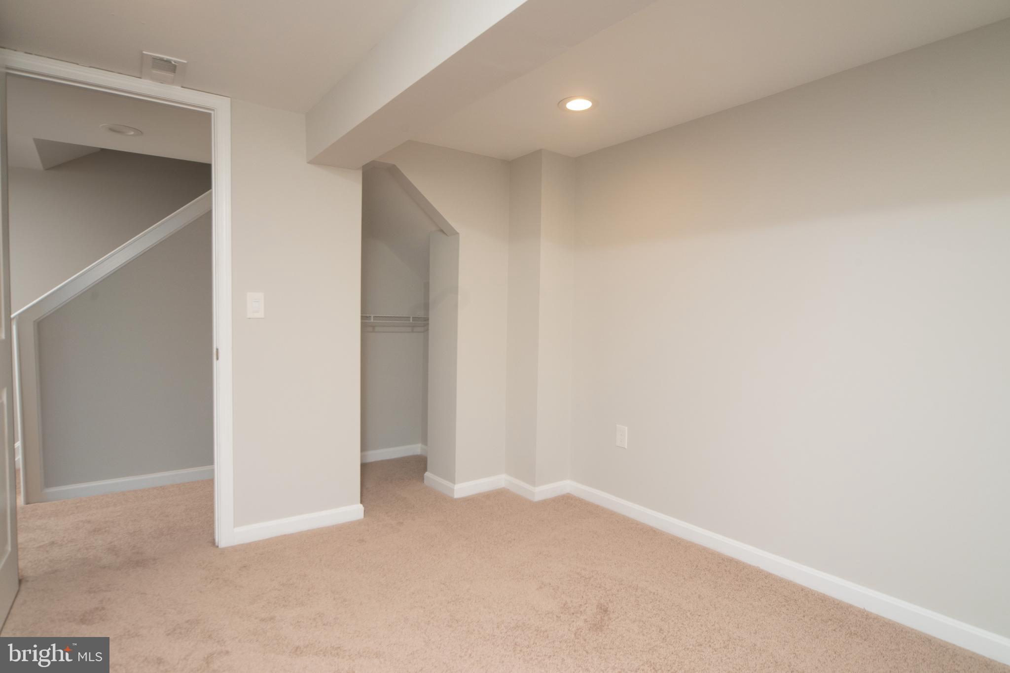 ODENTON HEIGHTS - Residential