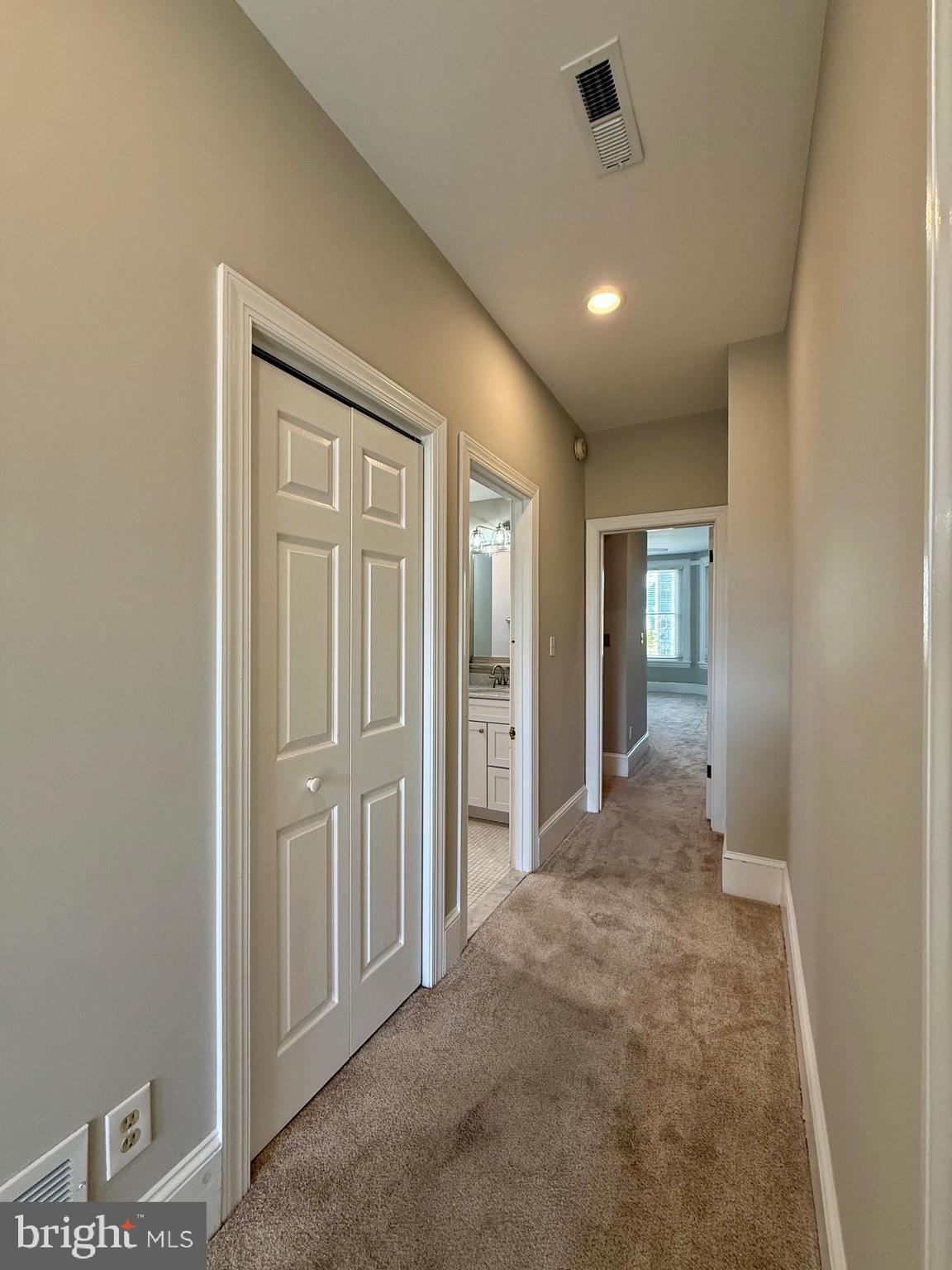 TROLLEY SQUARE - Residential Lease