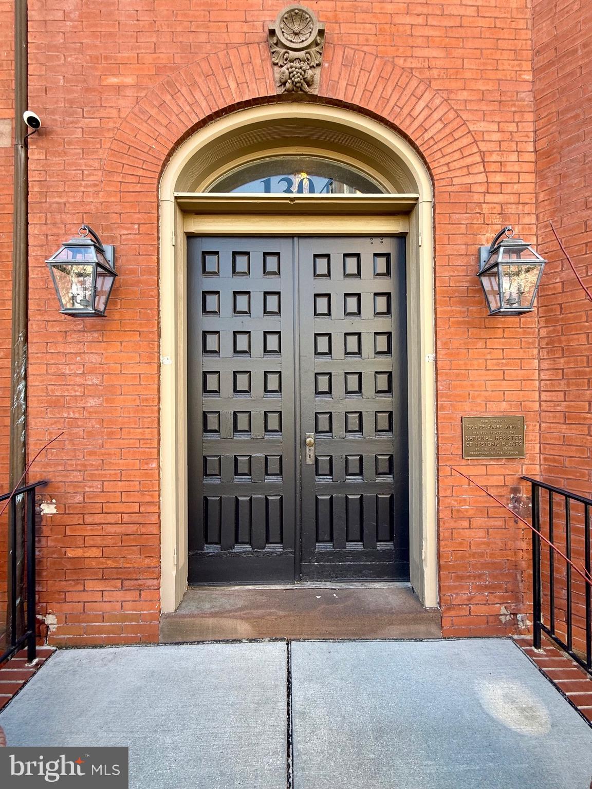 TROLLEY SQUARE - Residential Lease