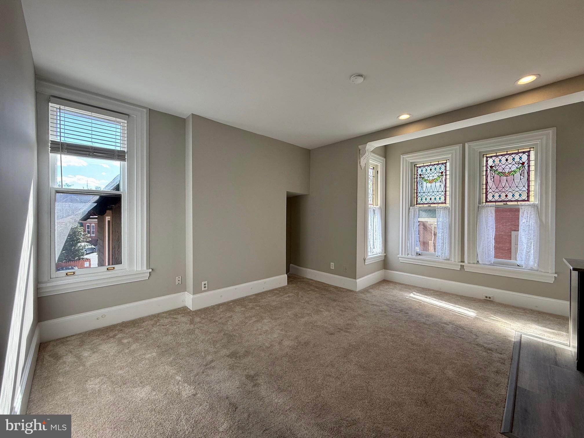 TROLLEY SQUARE - Residential Lease