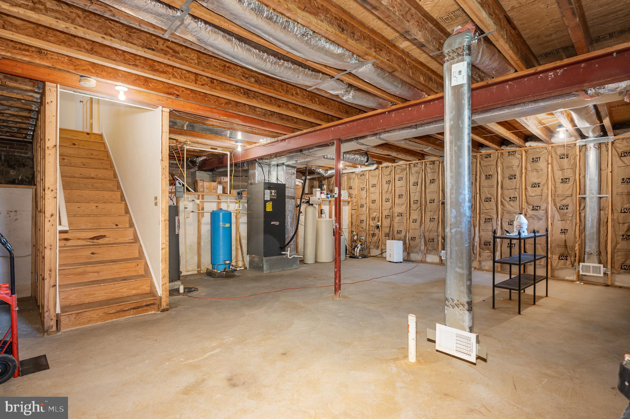 OAKINGTON MANOR - Residential