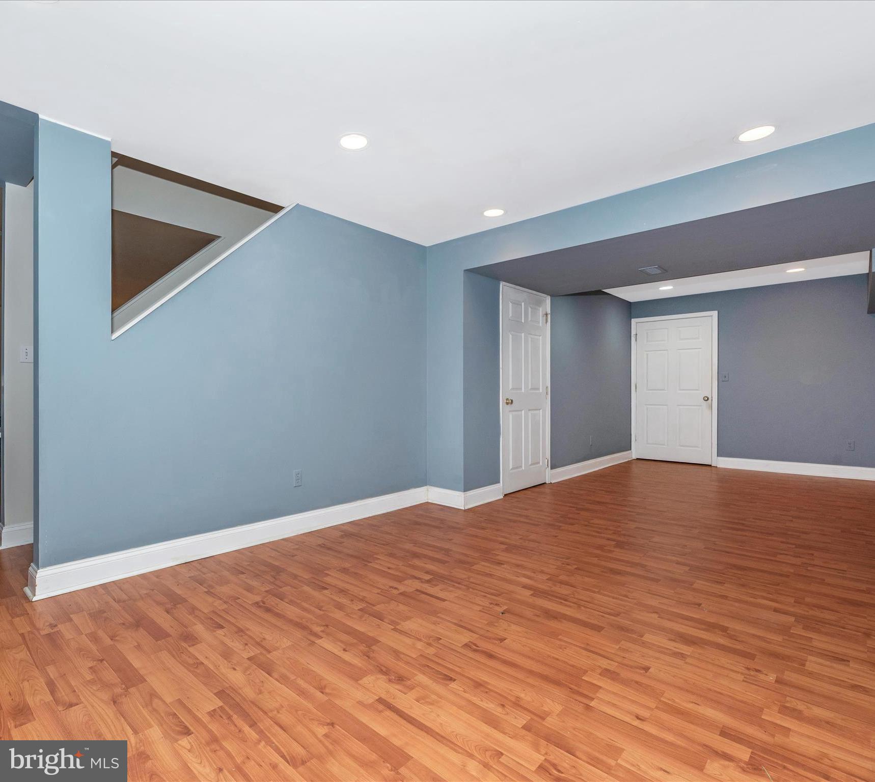 FAIR WINDS ESTATES - Residential