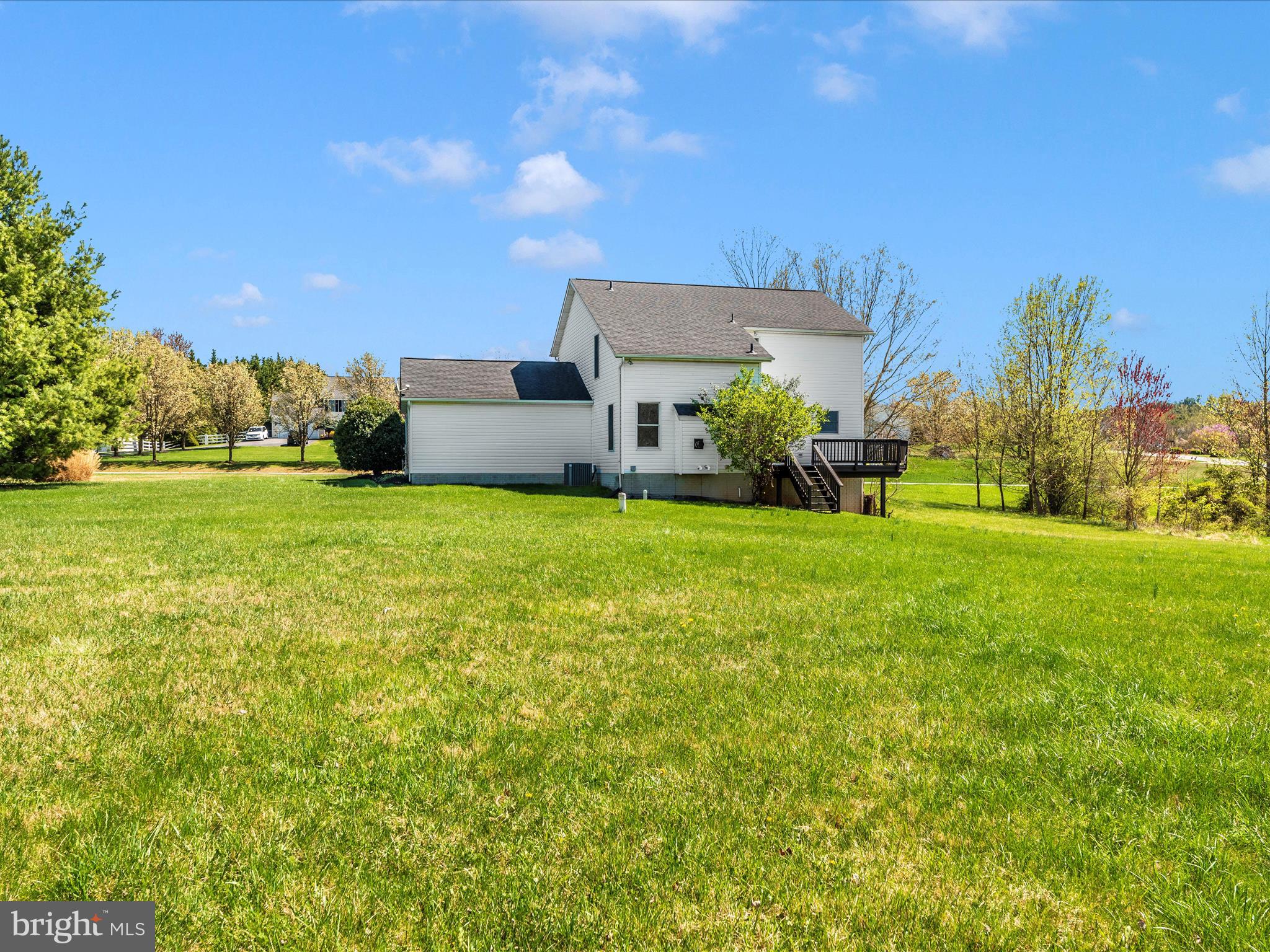 FAIR WINDS ESTATES - Residential