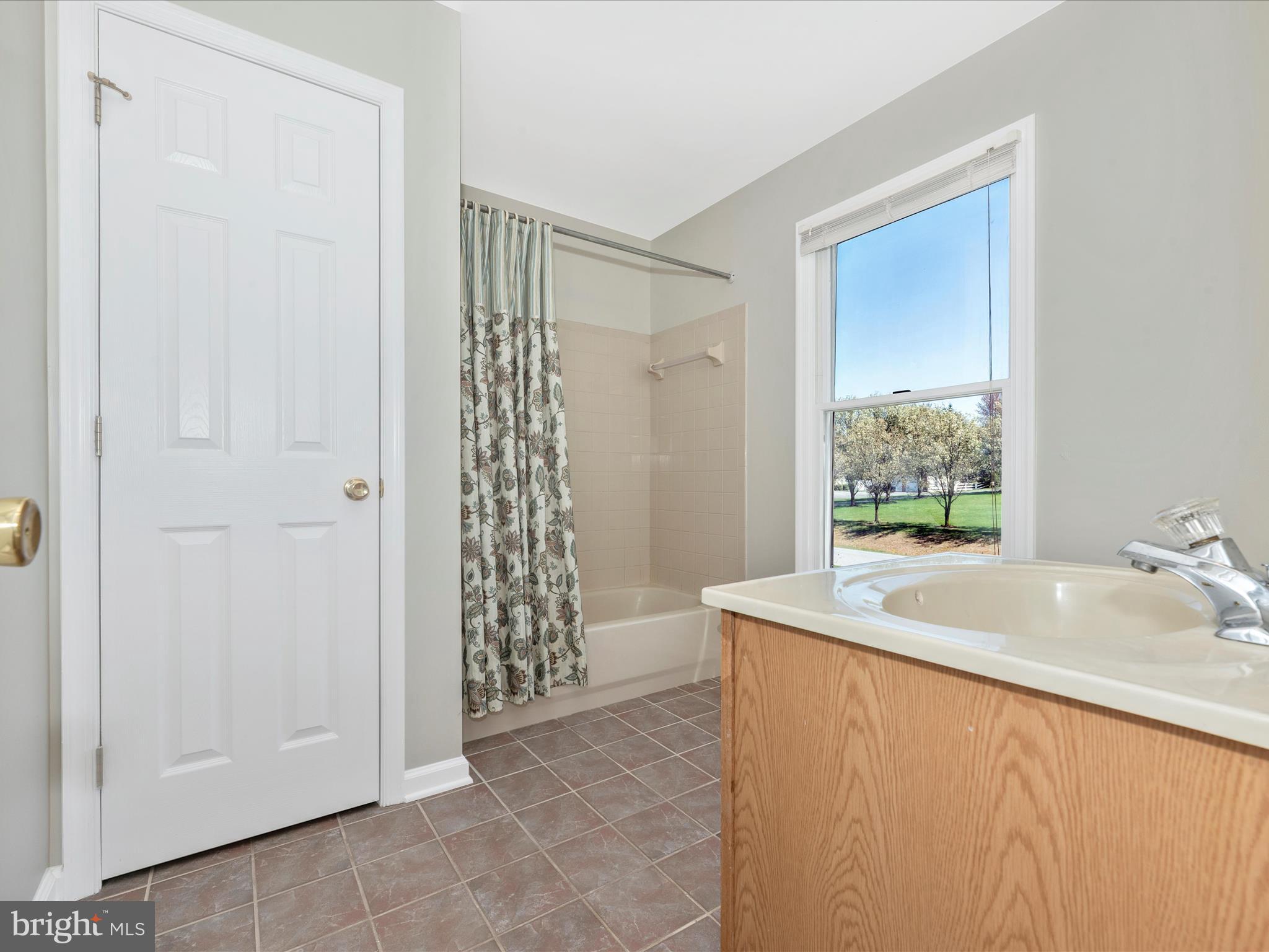 FAIR WINDS ESTATES - Residential