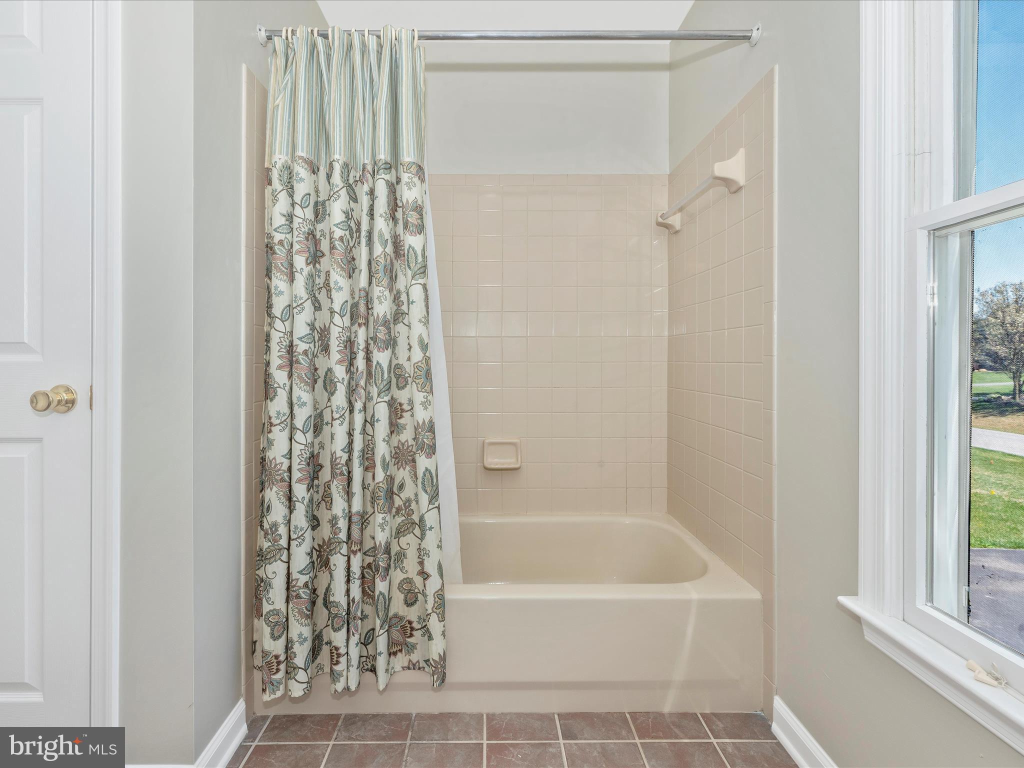 FAIR WINDS ESTATES - Residential