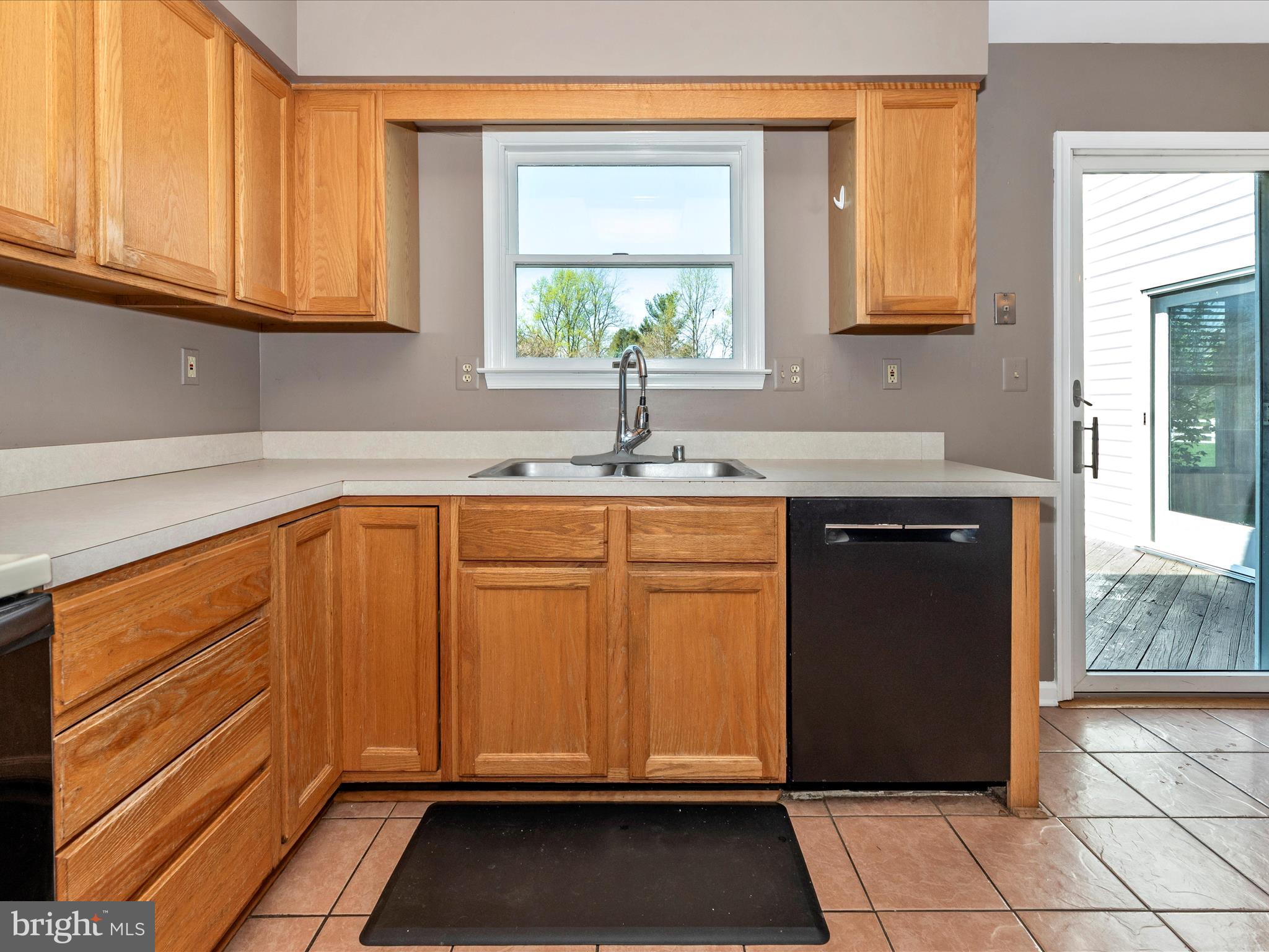 FAIR WINDS ESTATES - Residential