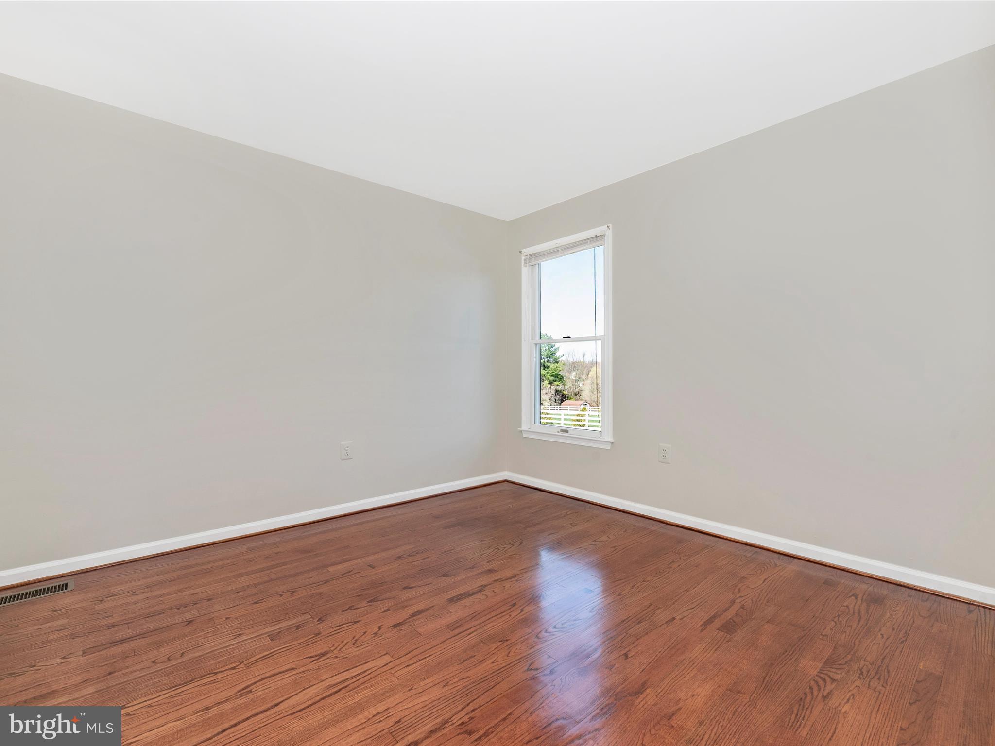 FAIR WINDS ESTATES - Residential