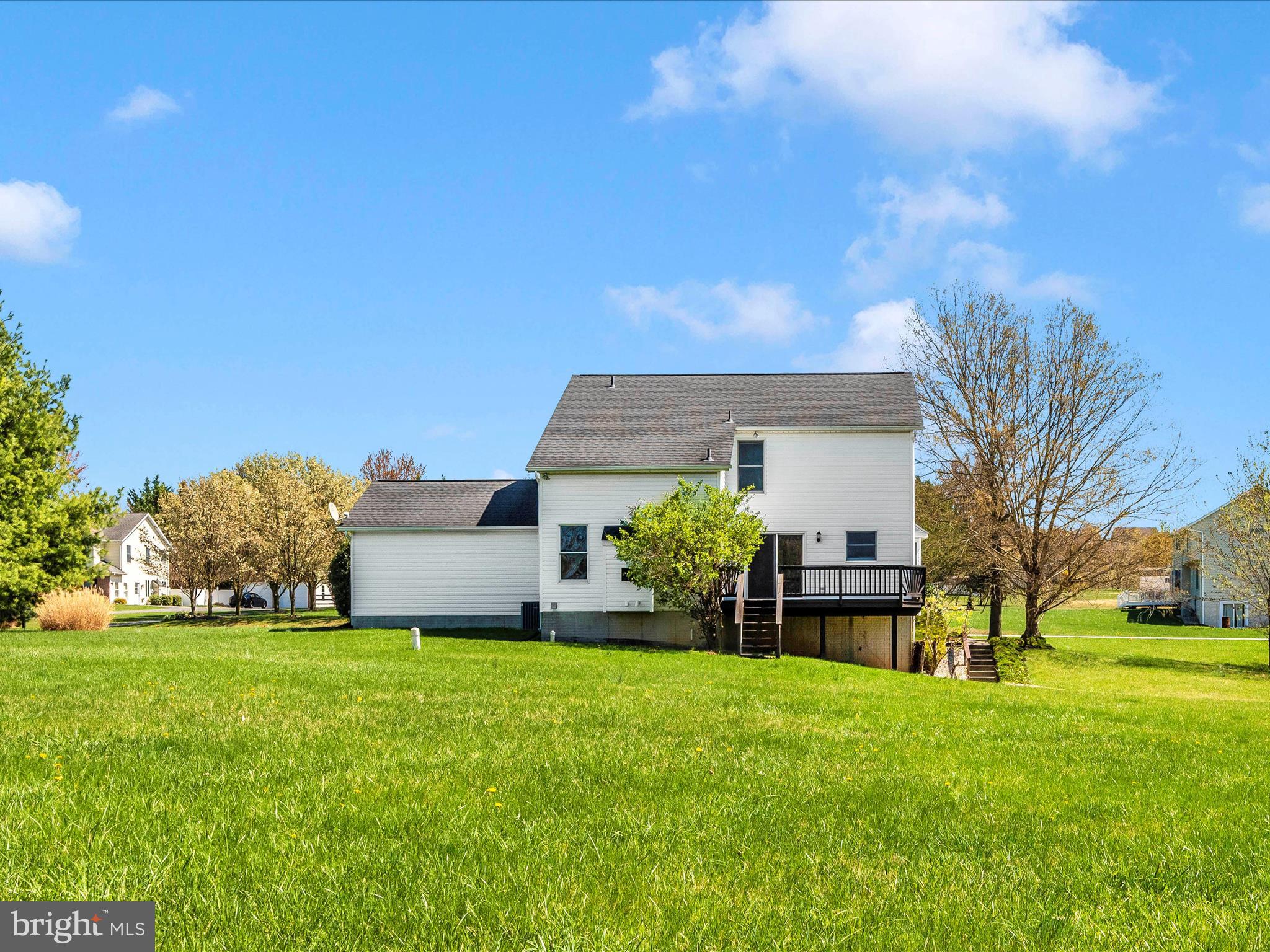 FAIR WINDS ESTATES - Residential