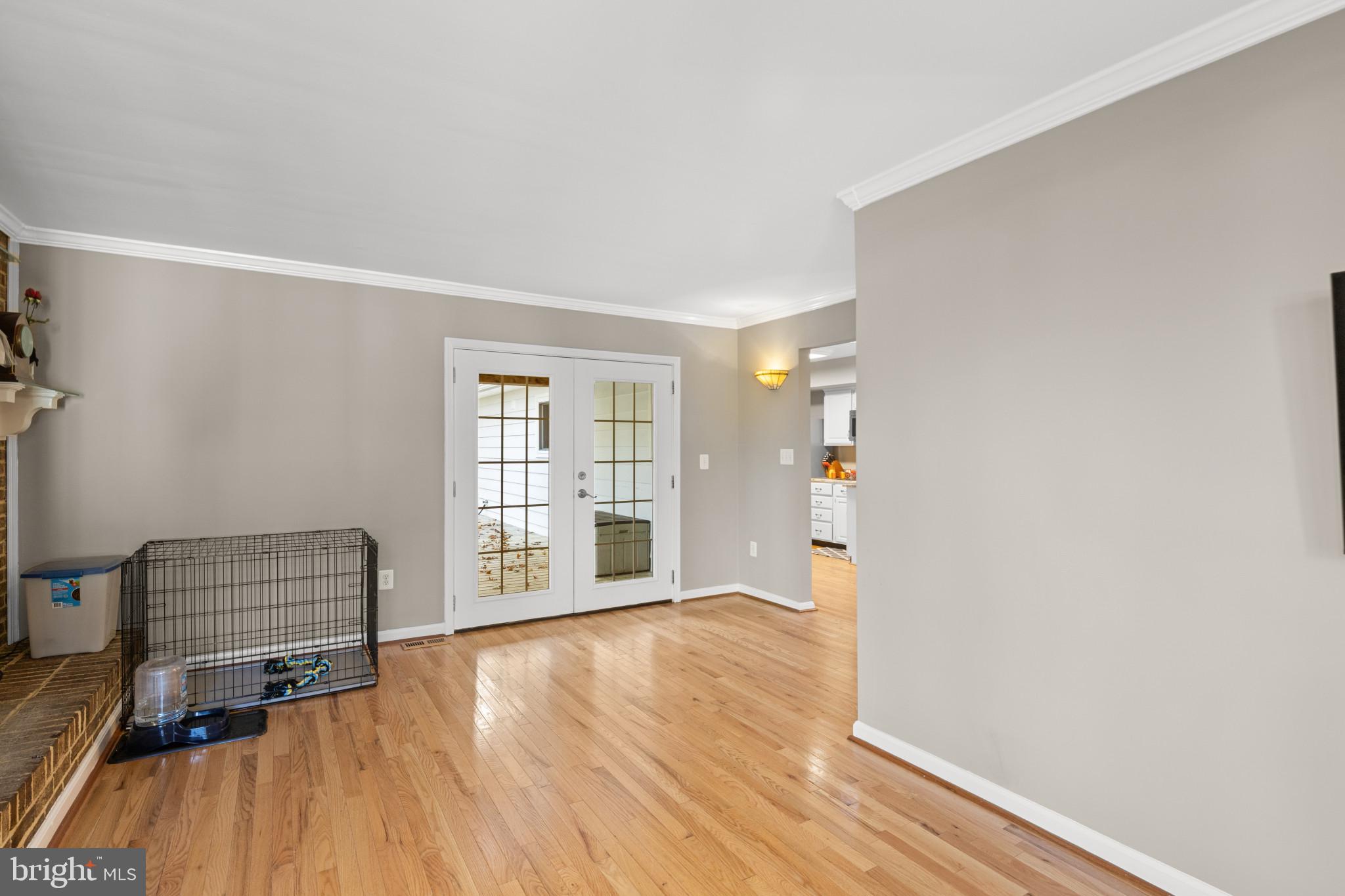 COUNTRY ROAD ESTATES - Residential