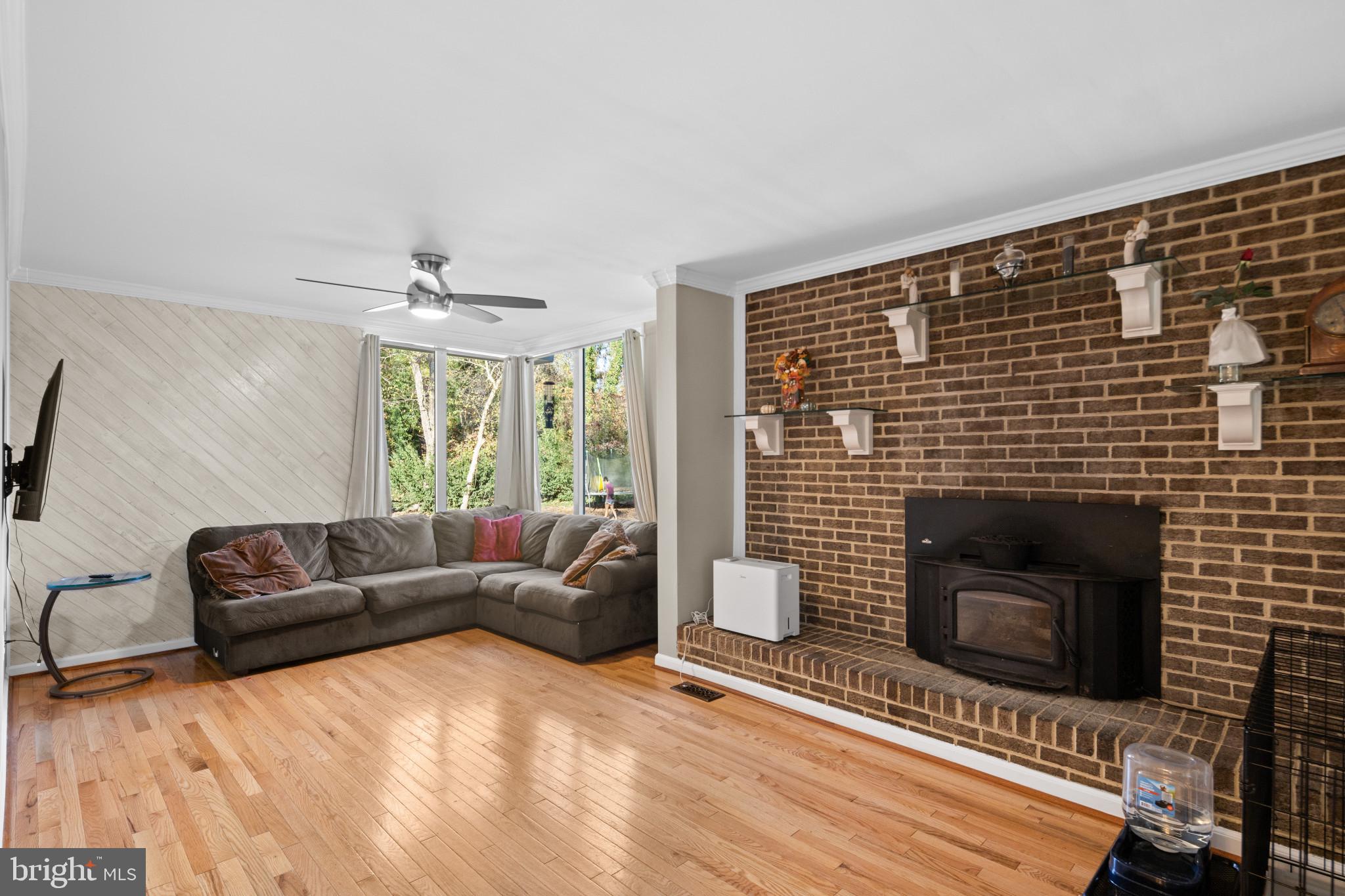 COUNTRY ROAD ESTATES - Residential