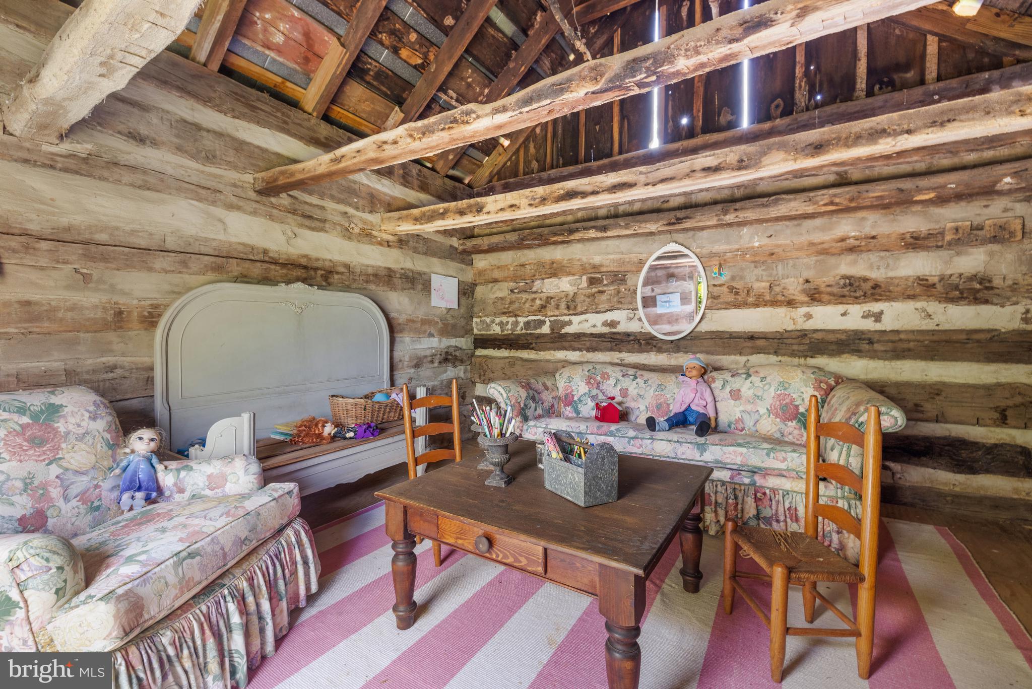 POOLESVILLE OUTSIDE - Farm