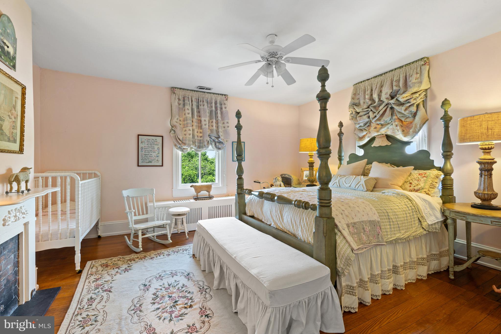 POOLESVILLE OUTSIDE - Farm