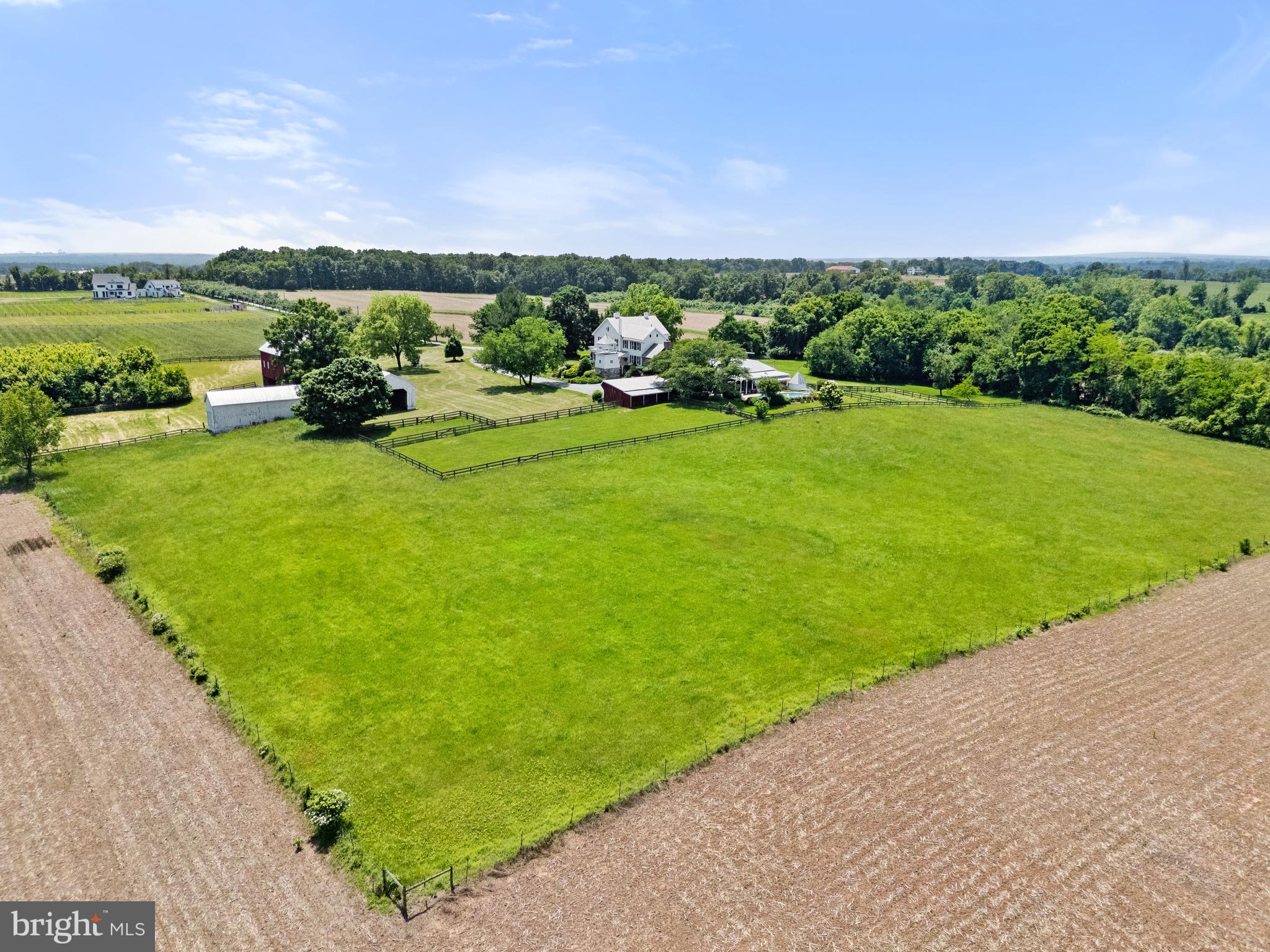 POOLESVILLE OUTSIDE - Farm