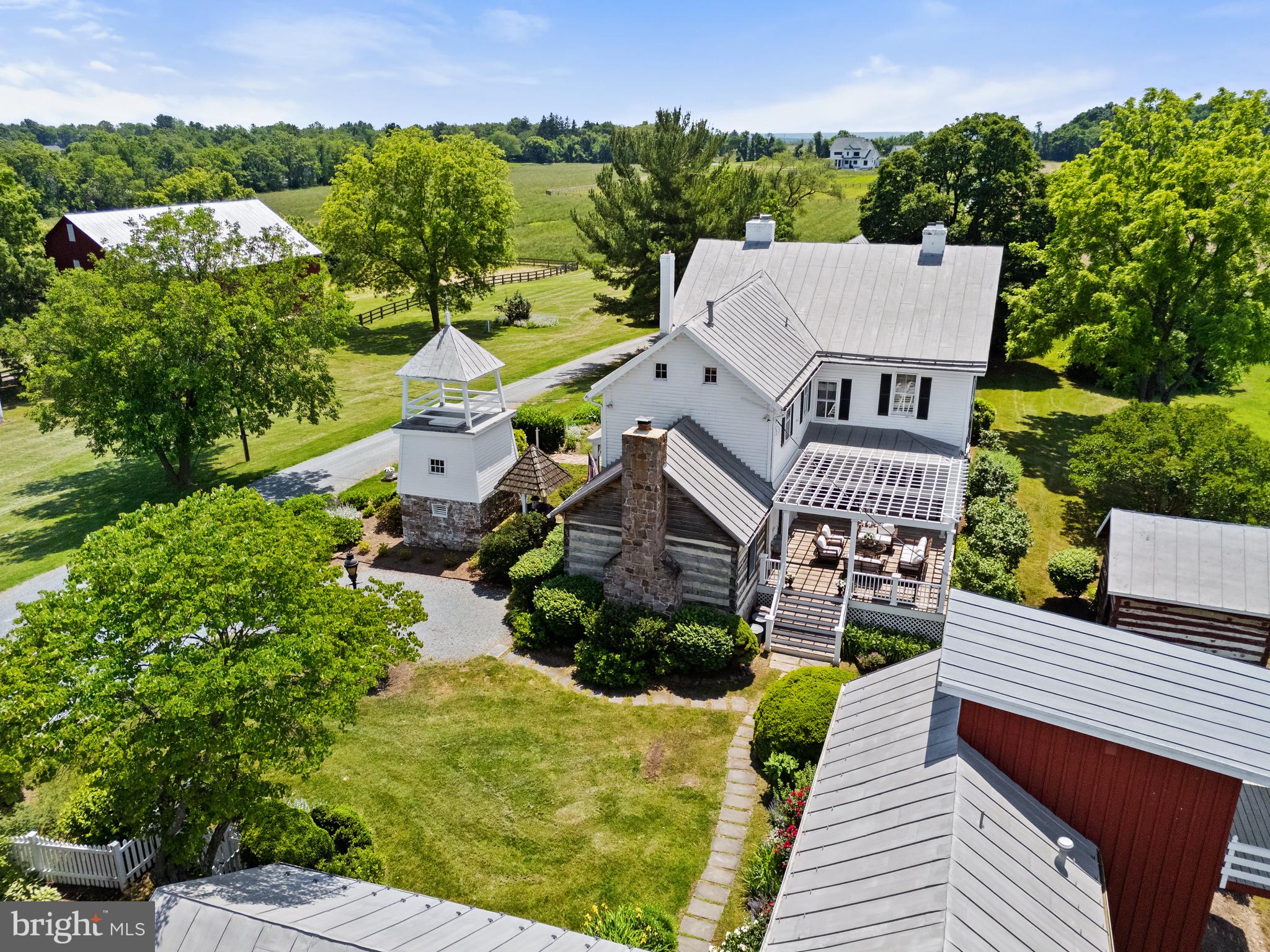 POOLESVILLE OUTSIDE - Farm