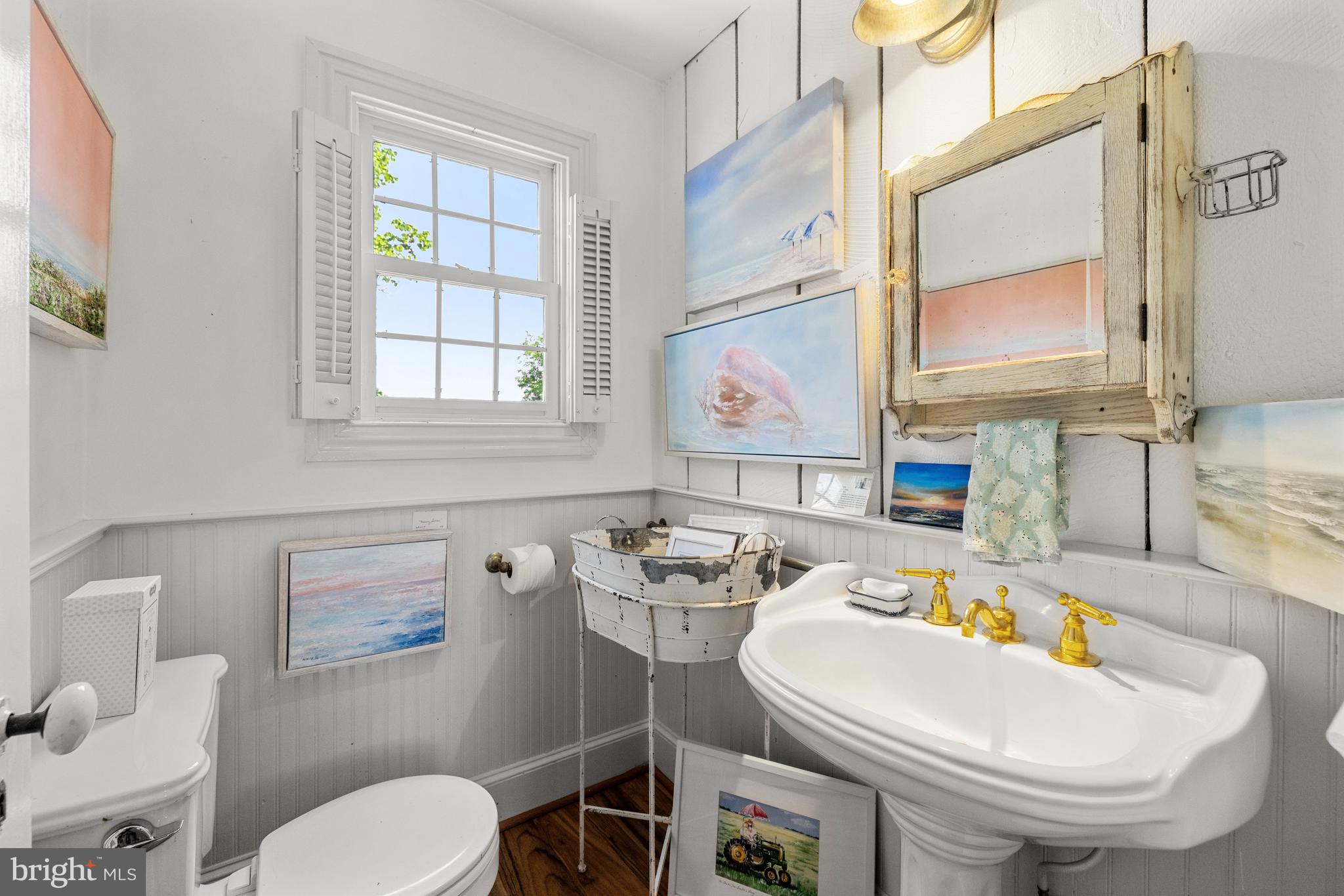 POOLESVILLE OUTSIDE - Farm