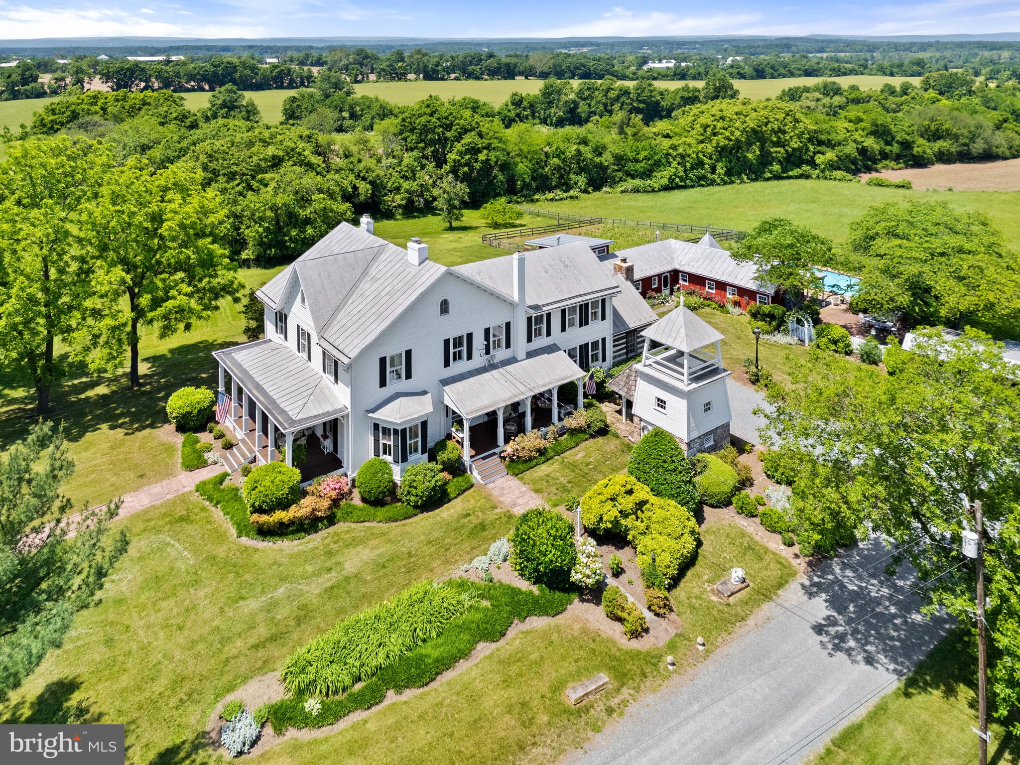 POOLESVILLE OUTSIDE - Farm