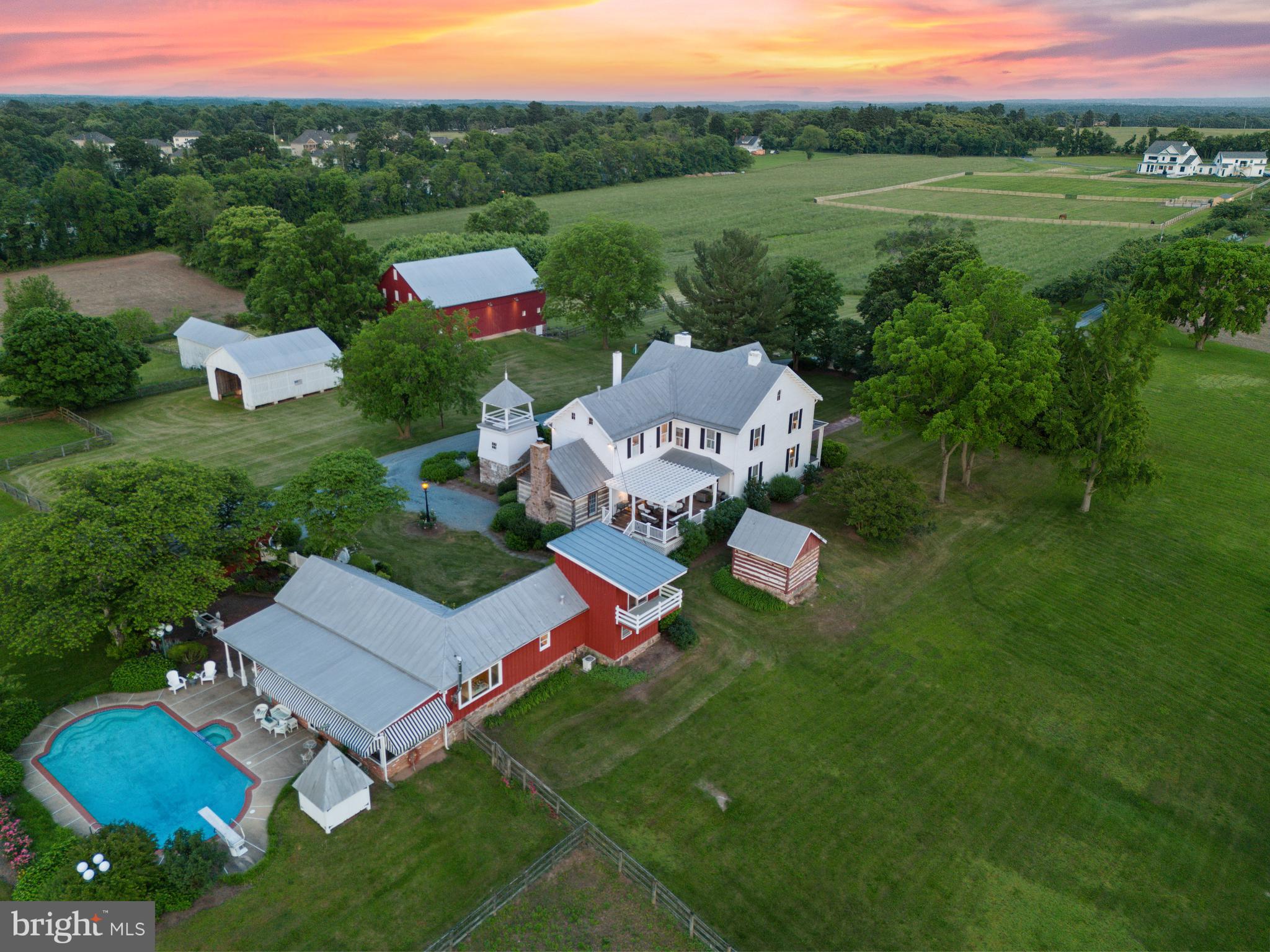 POOLESVILLE OUTSIDE - Farm