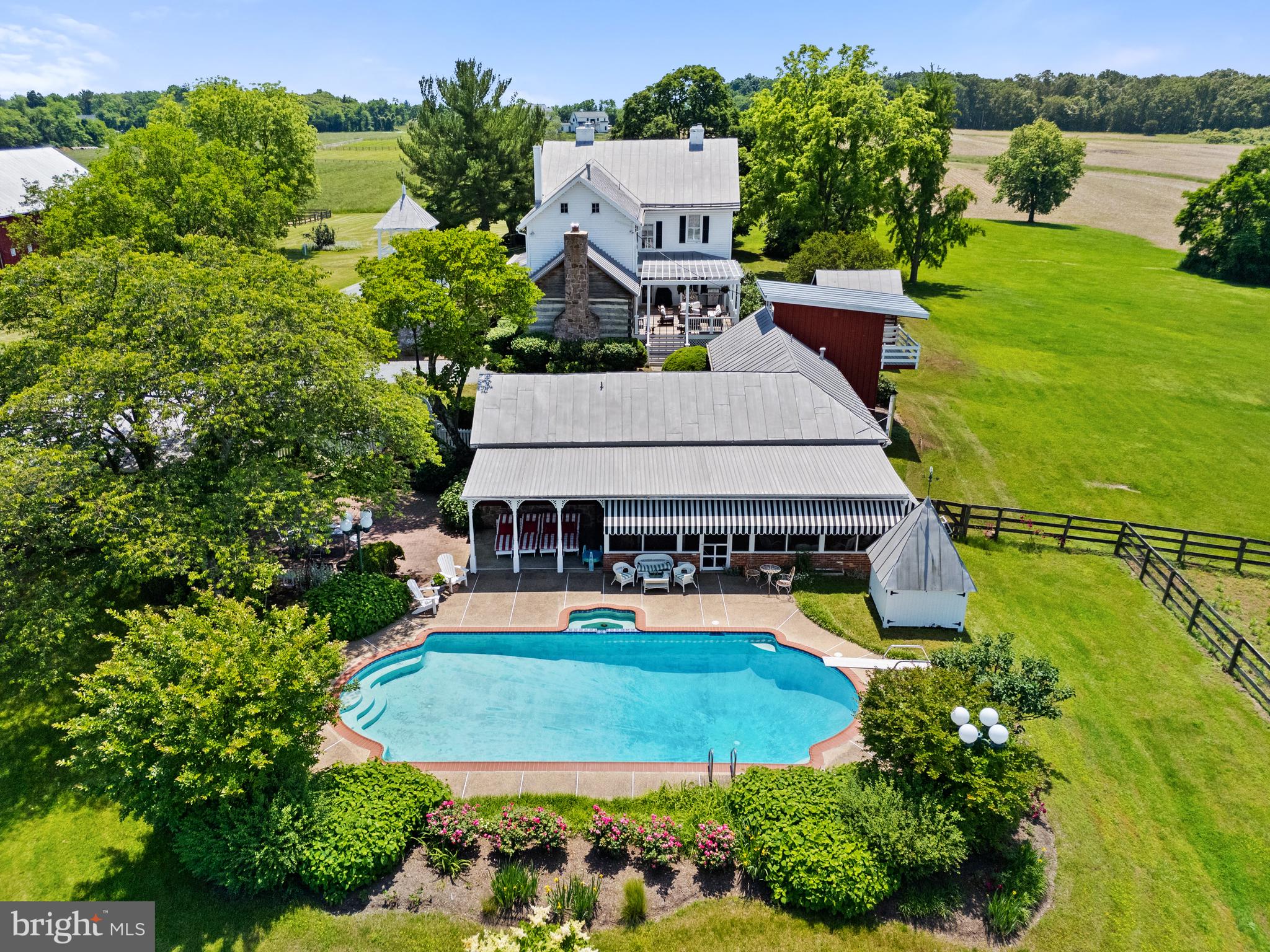 POOLESVILLE OUTSIDE - Farm