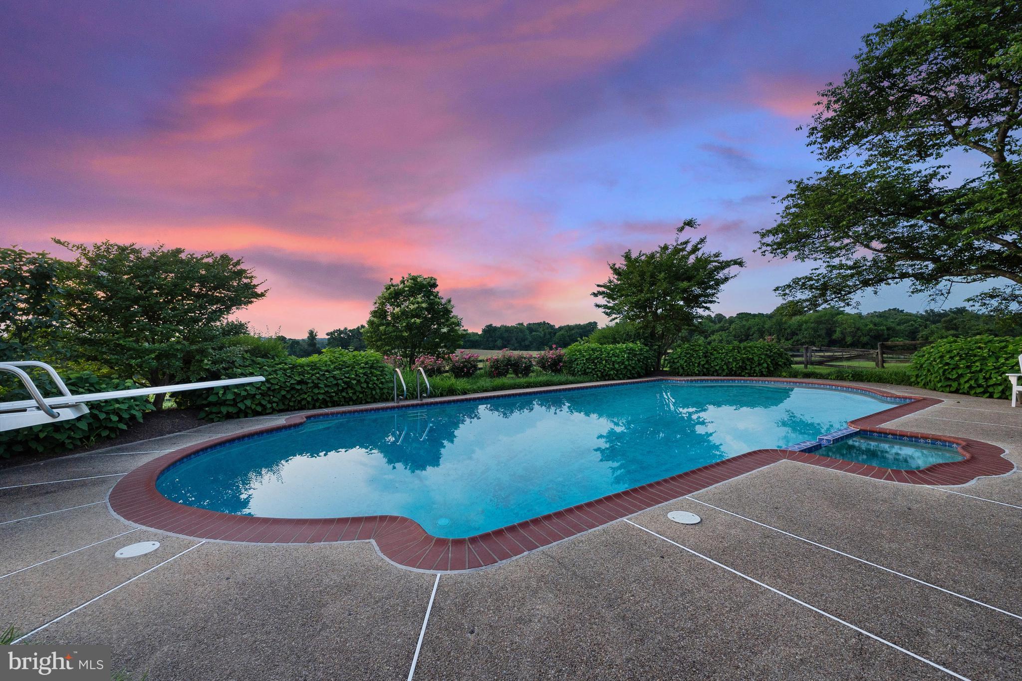 POOLESVILLE OUTSIDE - Farm