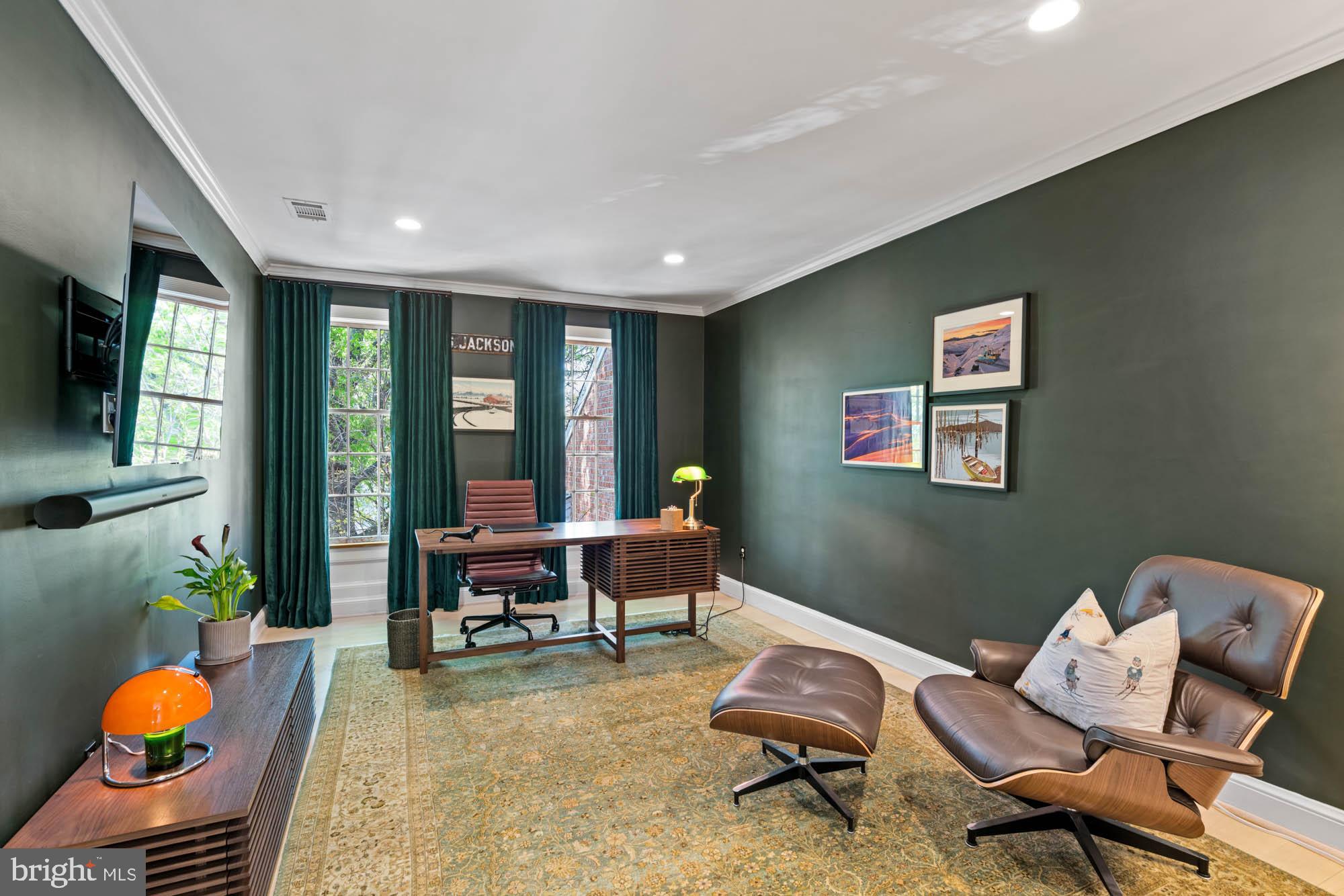 GEORGETOWN - Residential