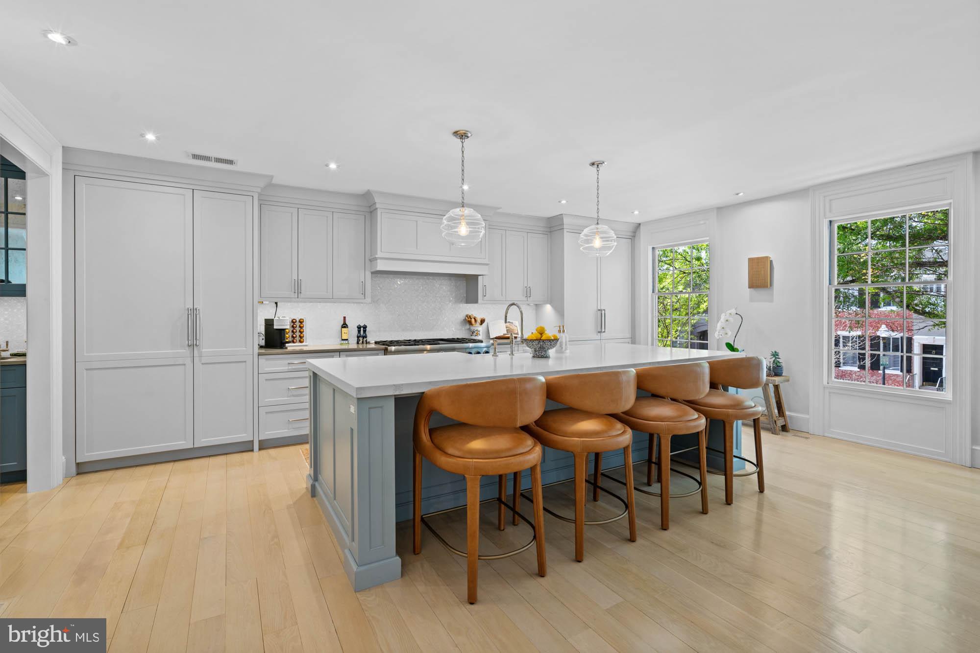 GEORGETOWN - Residential