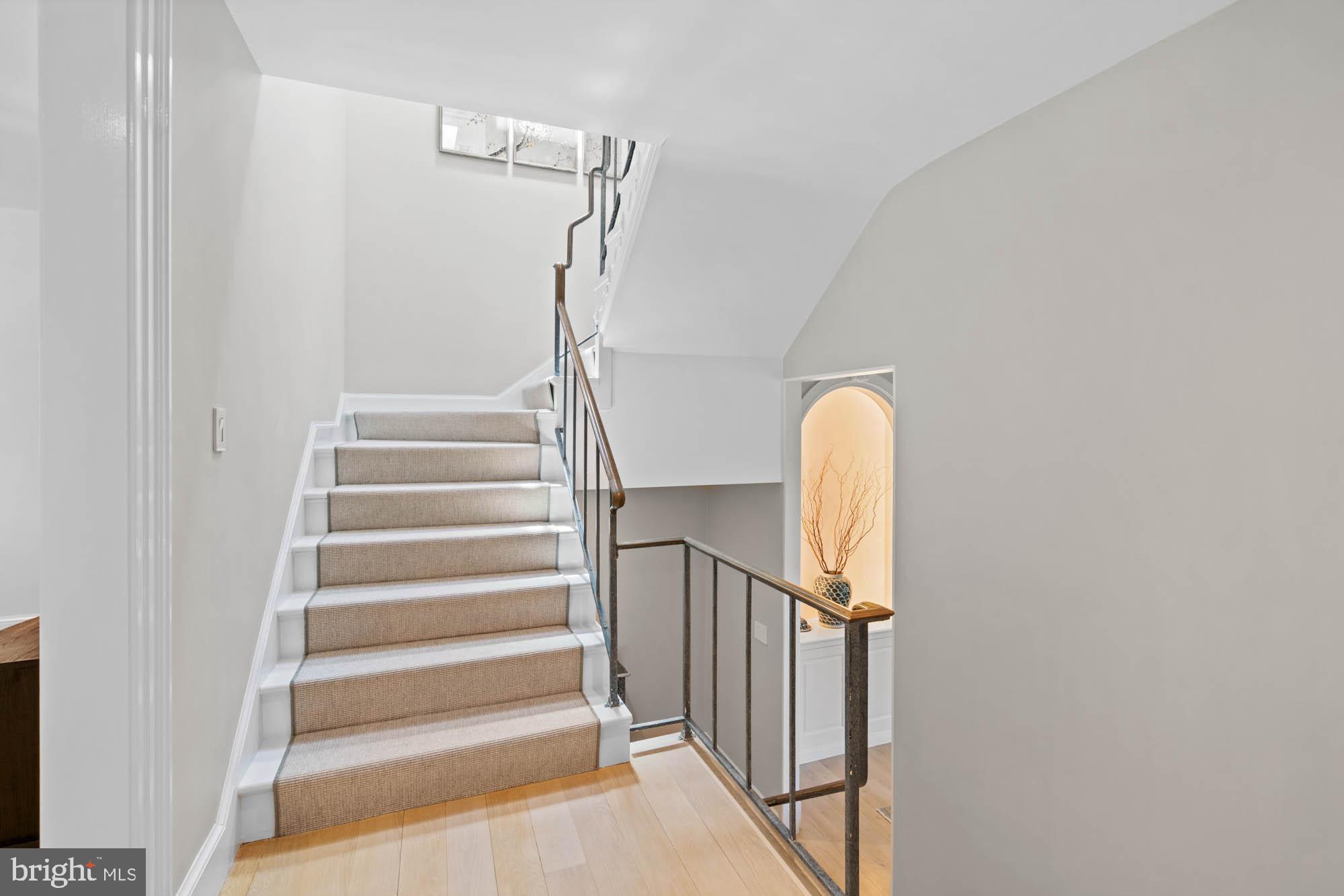 GEORGETOWN - Residential